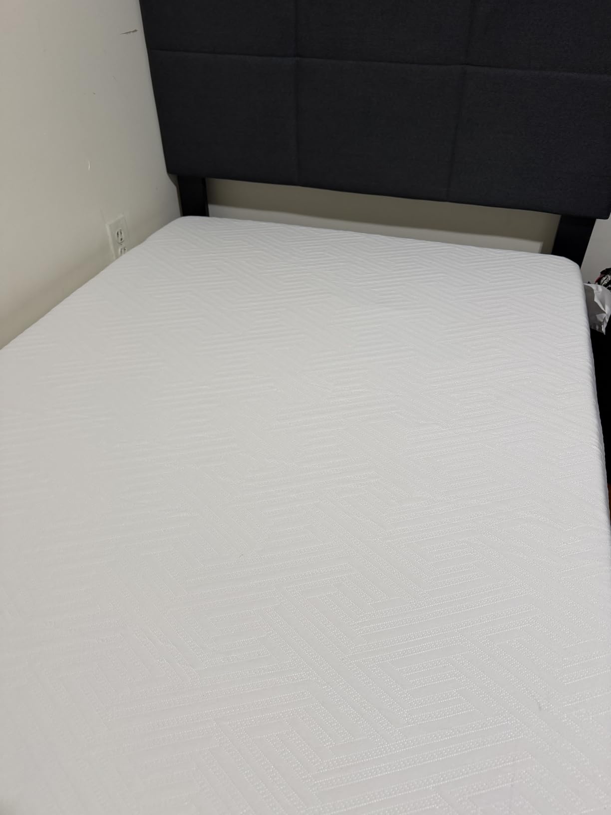 Novilla Bliss Queen Size Mattress, 12 Inch Gel Memory Foam Mattress Queen customer photo 1
