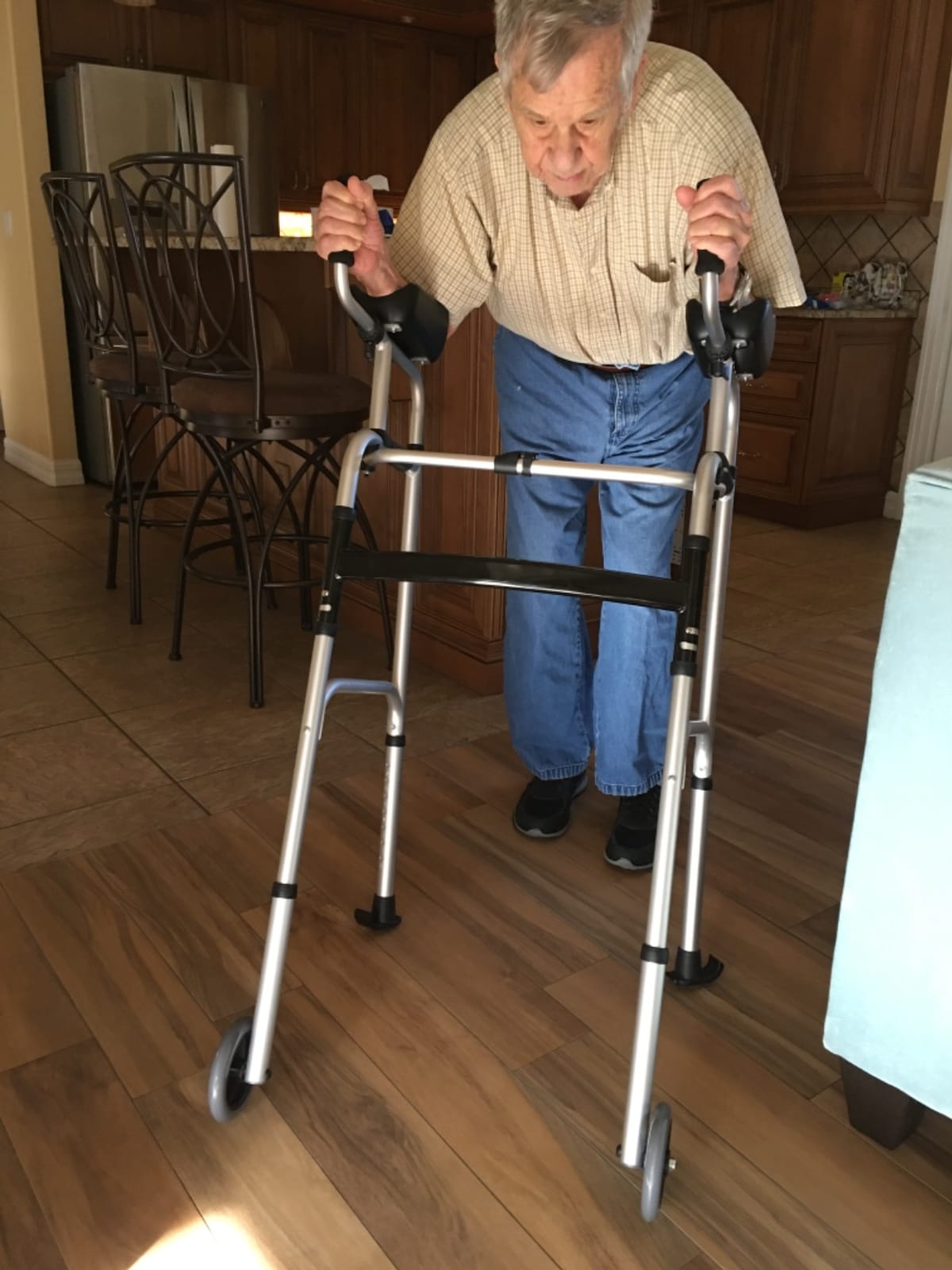 Goplus Walkers for Seniors, Foldable Standard Walker with 5’’ Wheels and Removable Padded Armrests 220lbs, Lightweight Walking Mobility Aid, Folding Platform Walker for Elderly, Handicap, Disabled customer photo 2