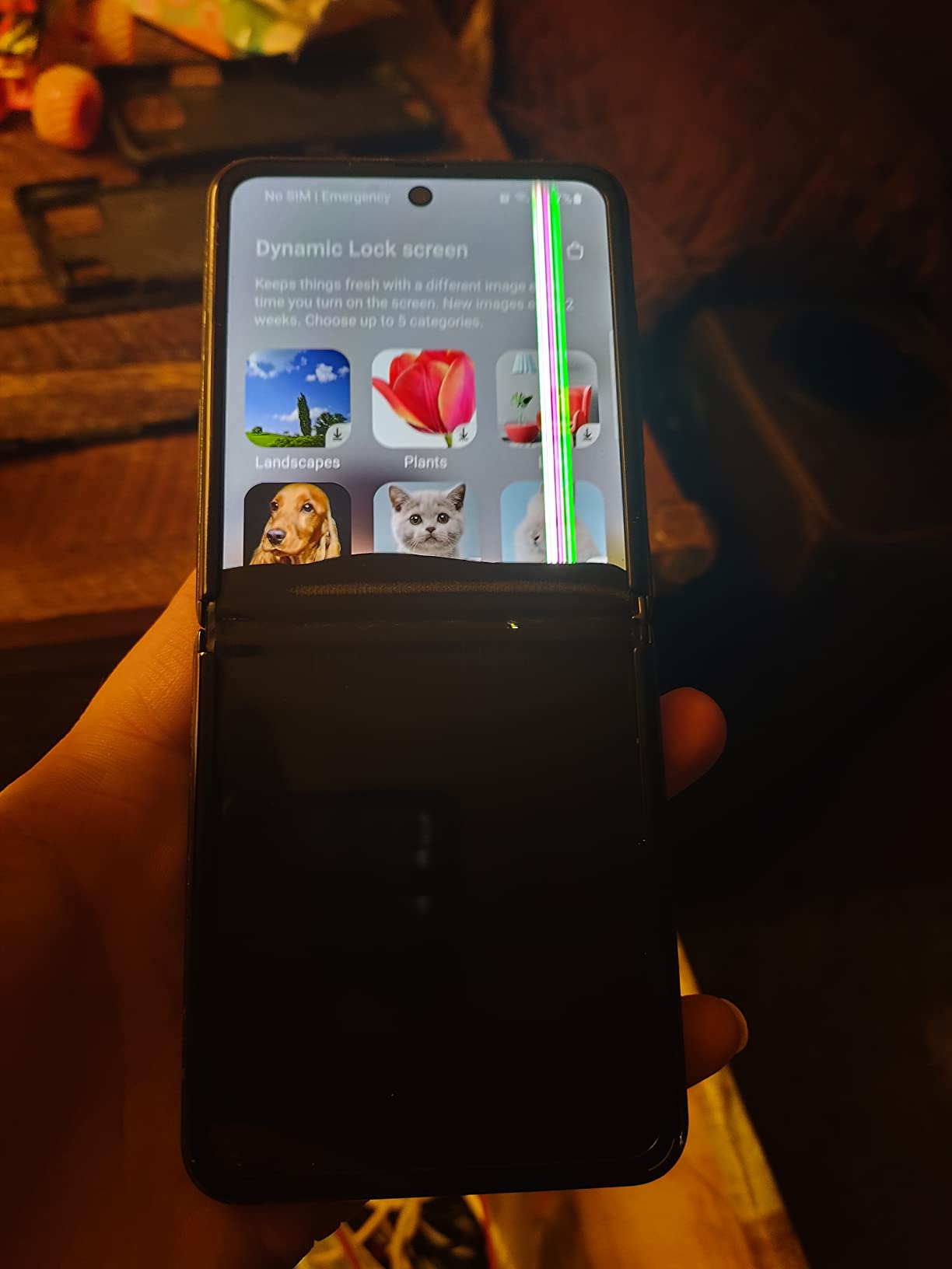 SAMSUNG Galaxy Z Flip Factory Unlocked Cell Phone |US Version - Single SIM | 256GB of Storage | Folding Glass Technology | Long-Lasting Battery | Mirror Black customer photo 1