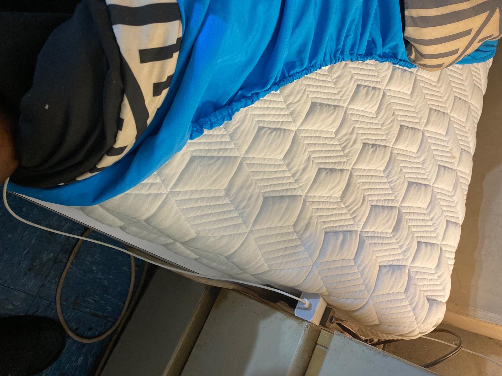 Purple Mattress, Queen, 9.25 Inch Cooling Mattress, 2 Inch GelFlex Grid customer photo 2