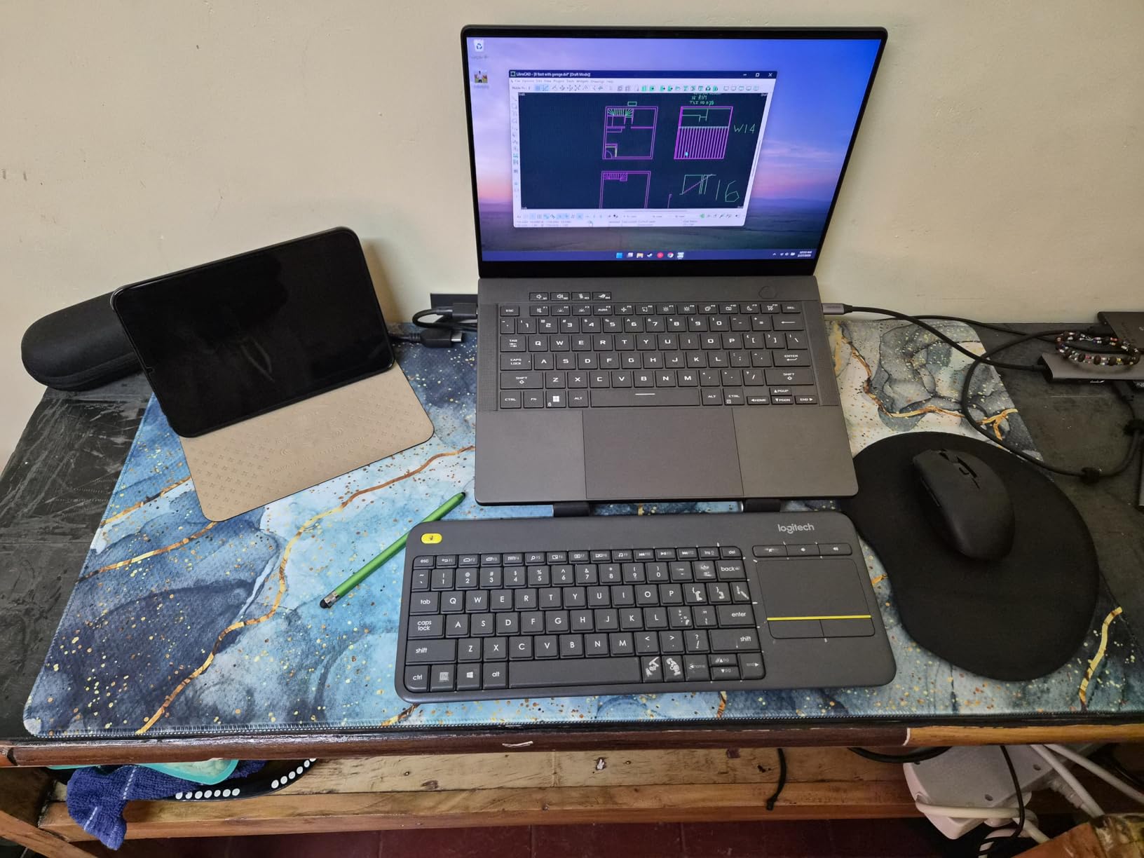 Large Extended Gaming Mouse Pad with Stitched Edges (31.5X15.7In) Mousepad customer photo 2