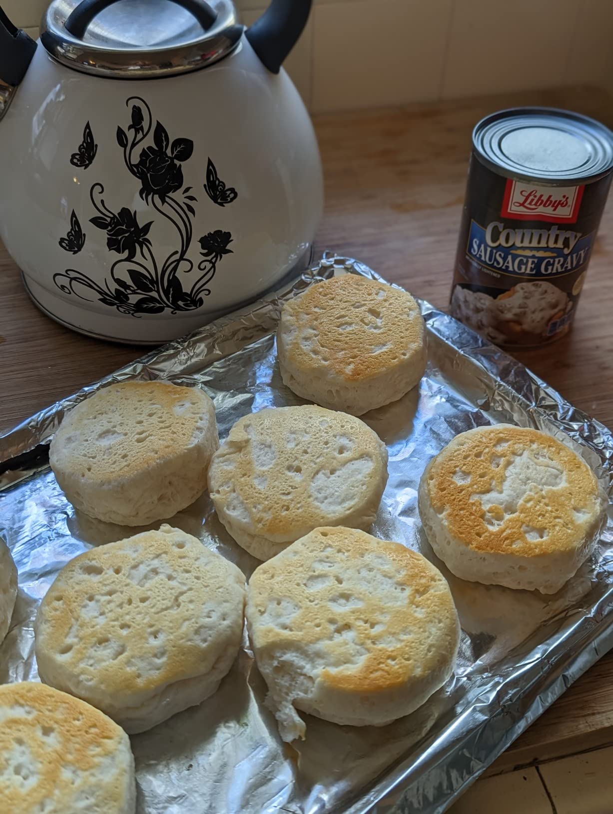 Amazon Grocery, Jumbo Buttermilk Biscuits, 16 Oz, 8 Ct (Previously Amazon Fresh, Packaging May Vary) customer photo 2