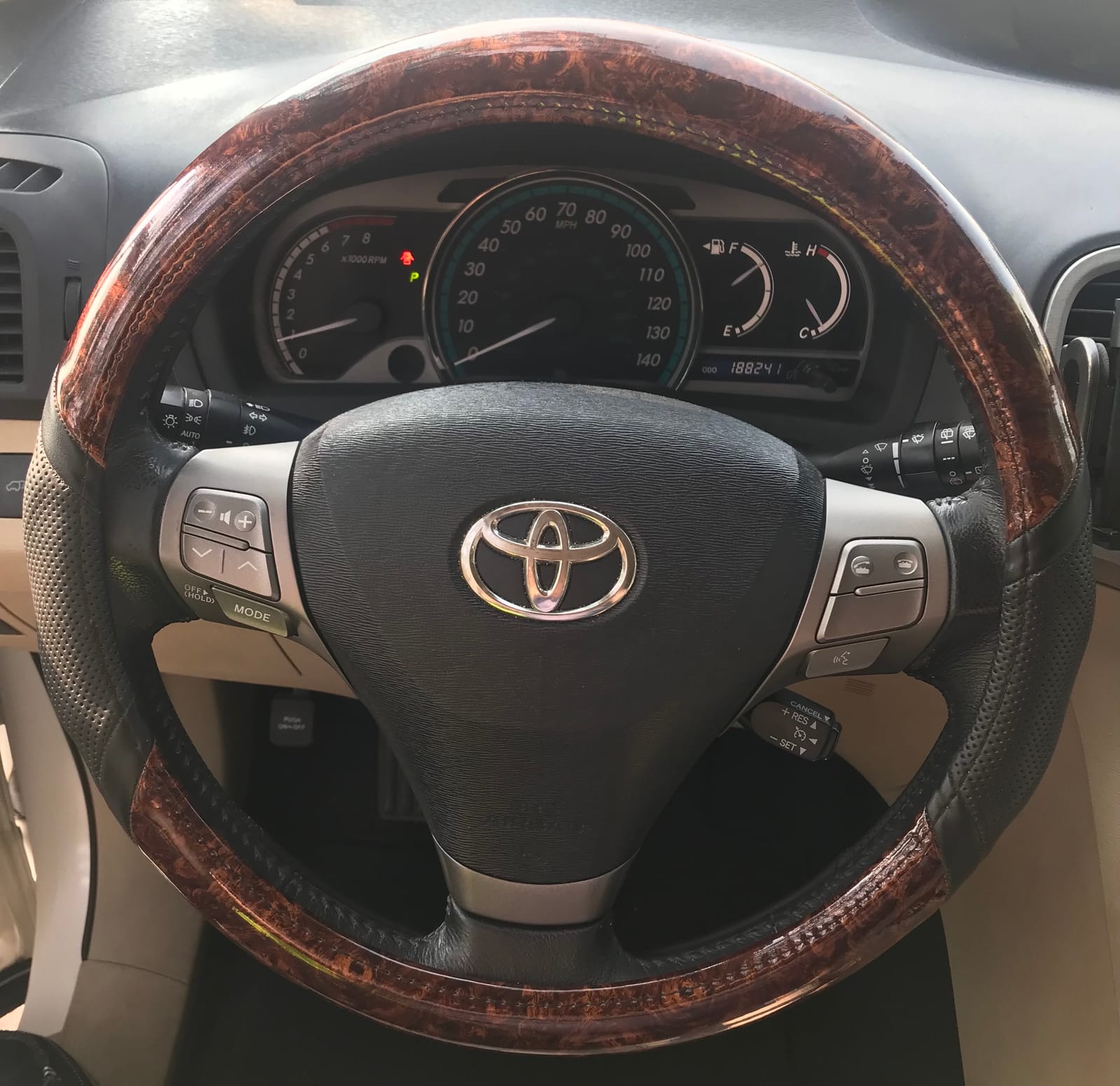 KAFEEK Wood Grain Steering Wheel Cover, Microfiber Leather, 15 Inch customer photo 1