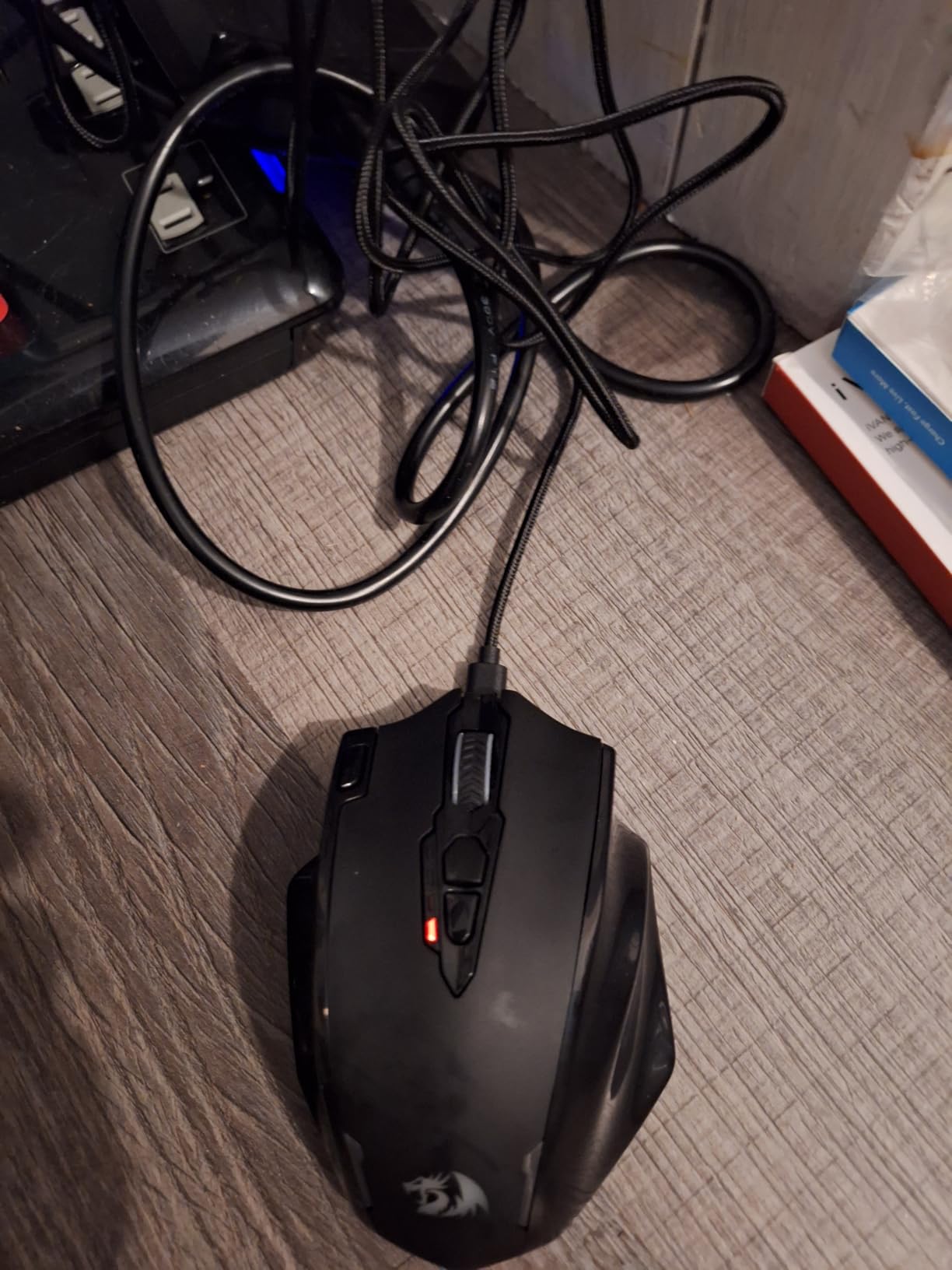 Redragon M913 Wireless RGB MMO Gaming Mouse 16000 DPI Remapping Keys customer photo 1