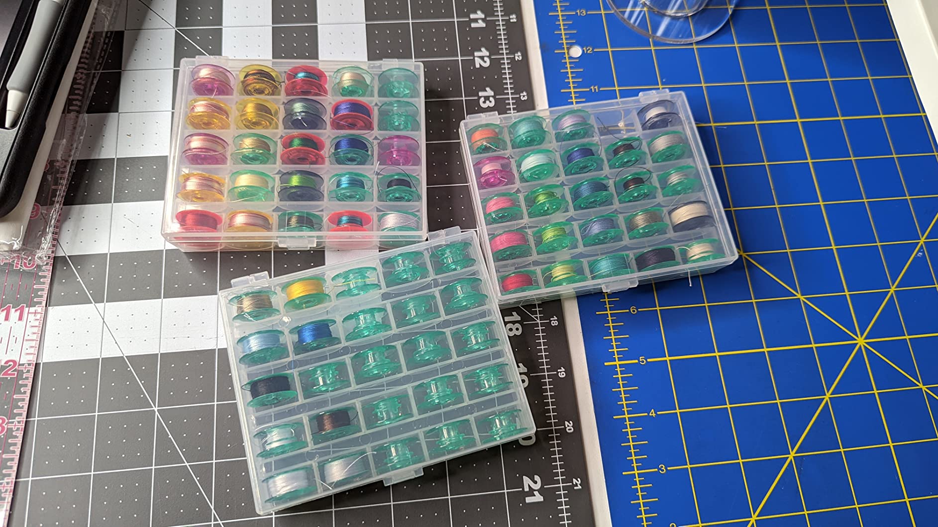 Bobbin Box,Machine Bobbin Organizer Plastic Case,Transparent 25 Slots Empty Bobbins Spools Box,Sewing Craft Plastic Case Storage Box for Sewing Machine customer photo 2