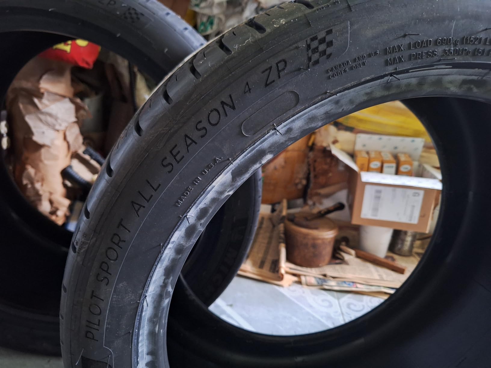 Michelin Pilot Sport AS 4 ZP RFT 245/40ZR18 (93Y) (Set of 1 Tire Only) customer photo 2