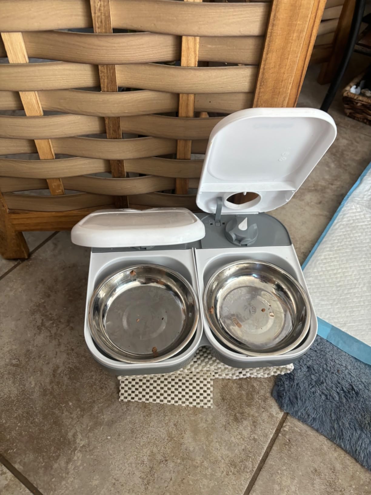 Cat Mate C200 Automatic 2 Meal Pet Feeder with Timer for Cats & Small Dogs customer photo 1