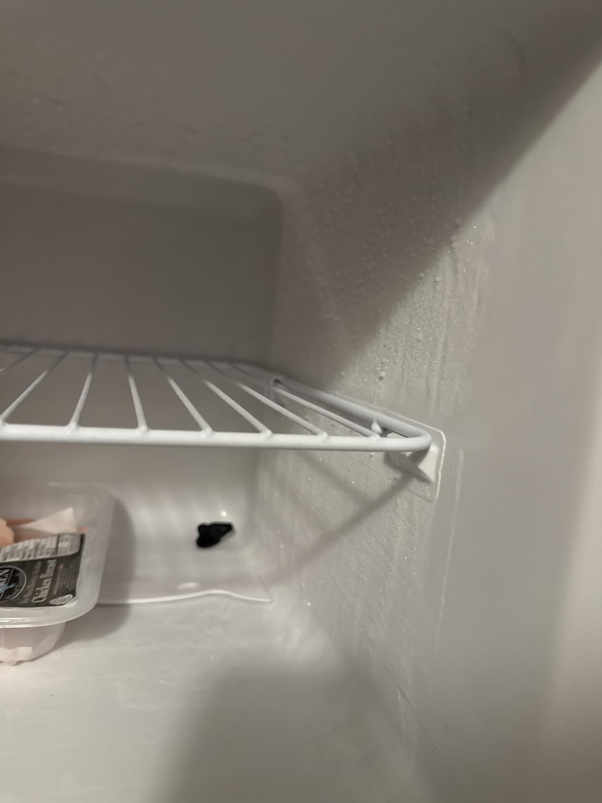 Frigidaire Retro Top Mount Upright Fridge-Freezer Combo, Apartment Size Fridge with Freezer 7.5 cu. ft. capacity - 23.2