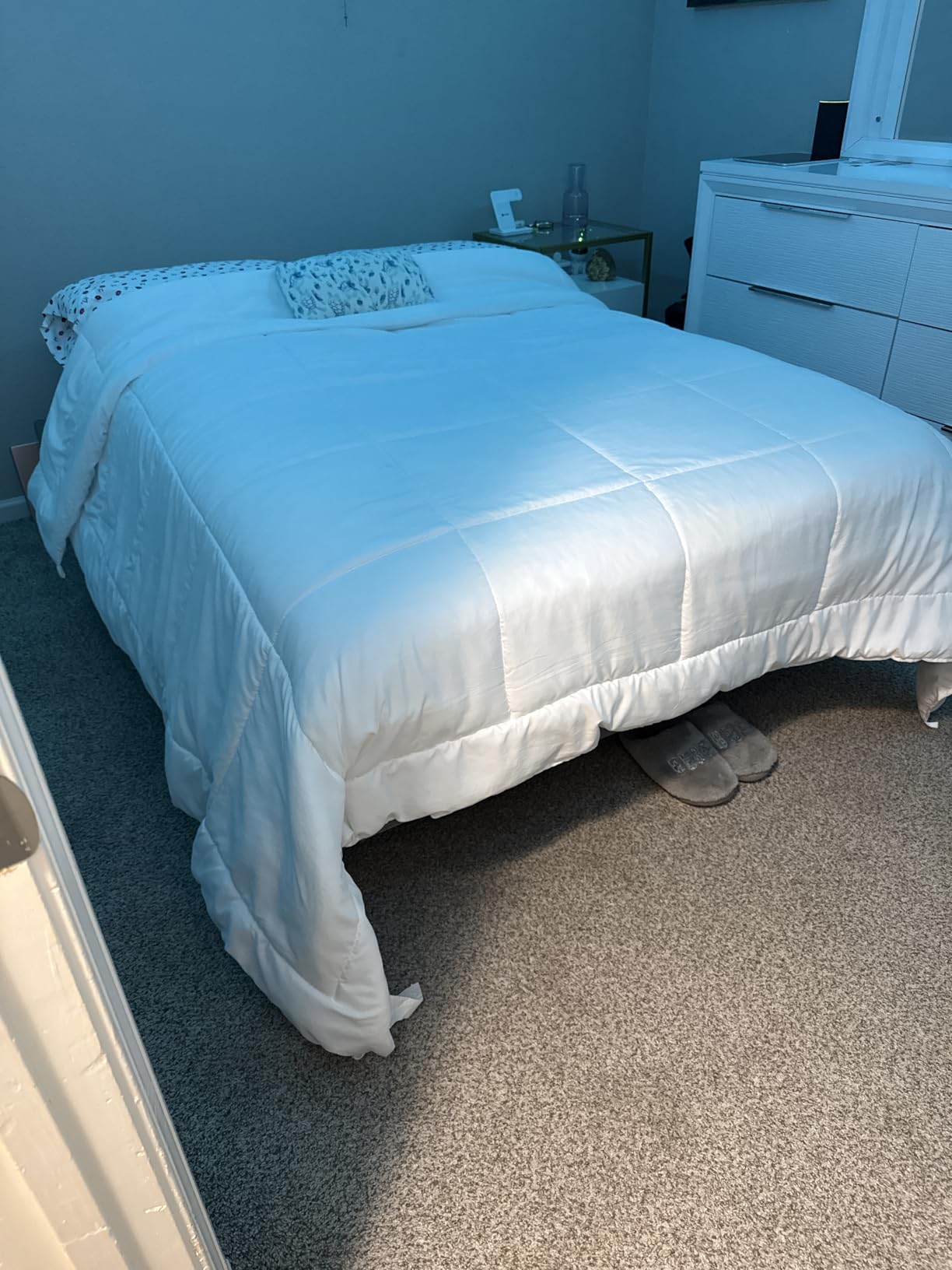 Best Choice Products Ergonomic Queen Size Adjustable Bed Frame, Electric Base w/Wireless Remote Control, Nightlight, Massager, 2 USB Ports customer photo 1