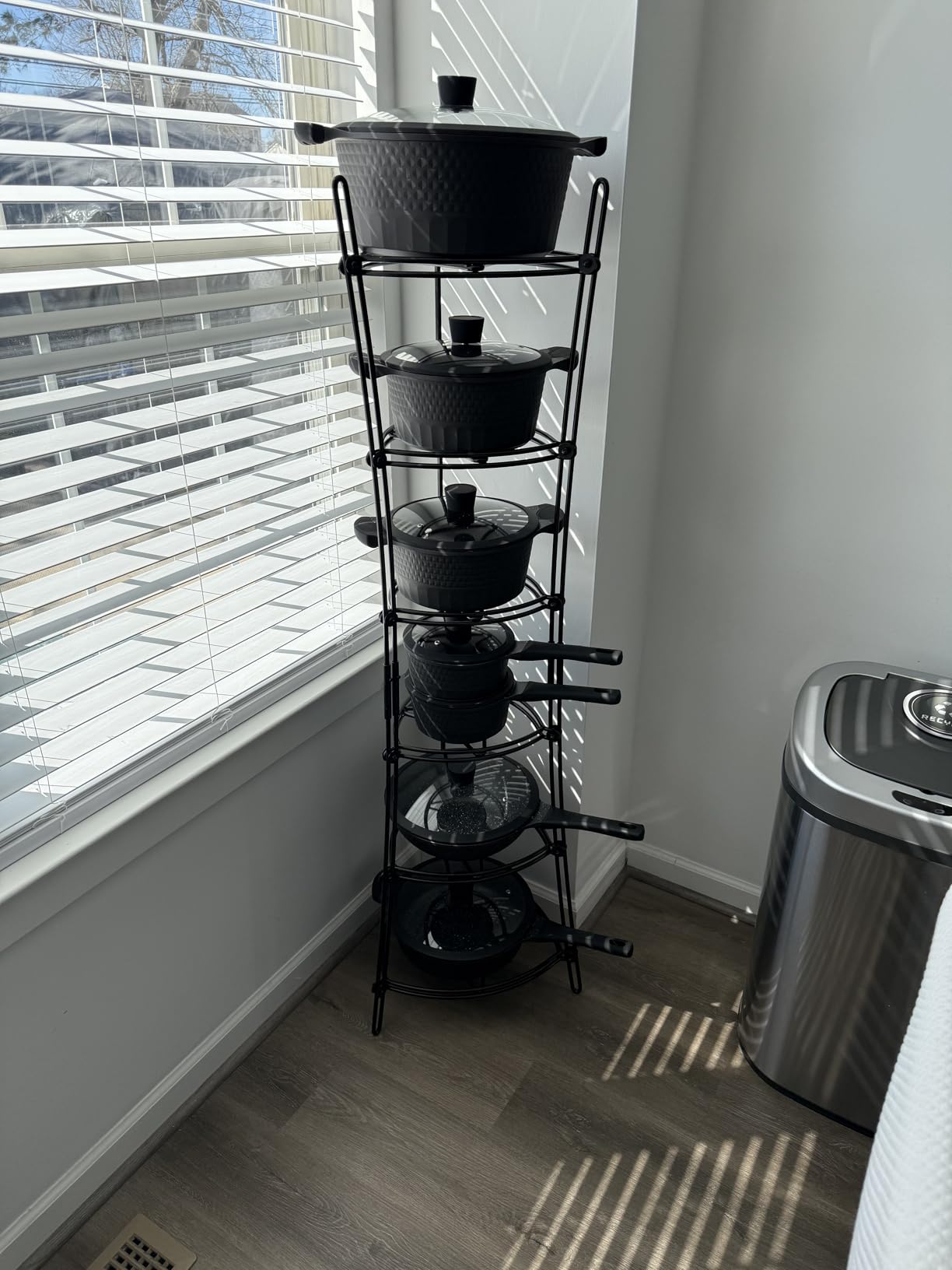 Lodge Cookware Storage Tower 6-Tier Storage Rack, Matte Black customer photo 1