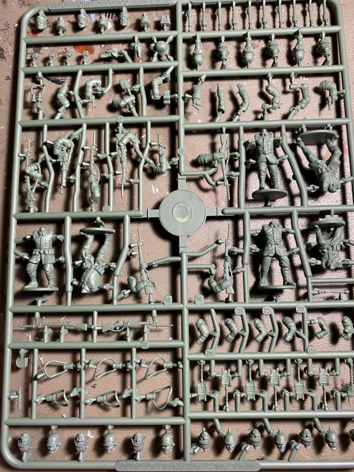 The Great War - German Infantry 1916-18 (30 Figures) Multi-Part Hard Plastic (HIGH Impact POLYSTYRENE) 28MM Figures… customer photo 1