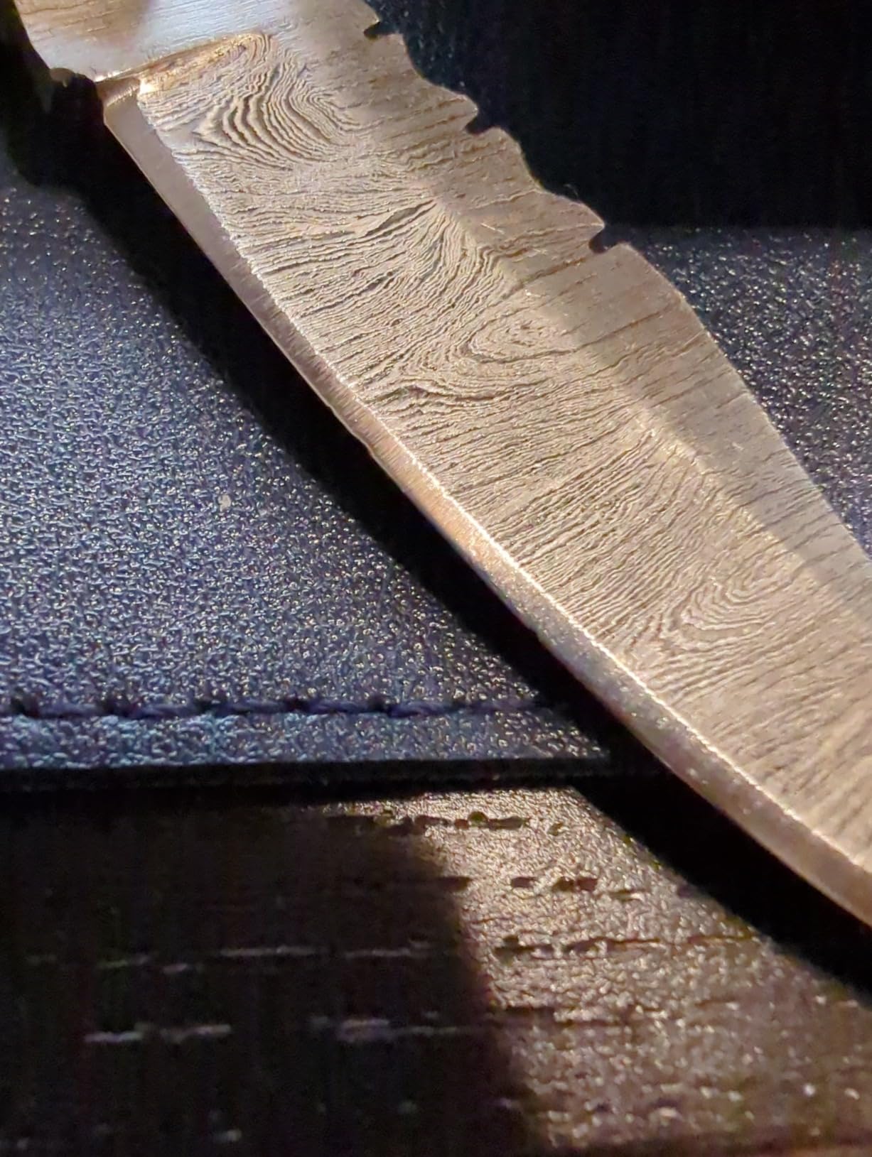 Damascus Pocket Knife for Men Comes with Leather Sheath & Sharpening Rod customer photo 1
