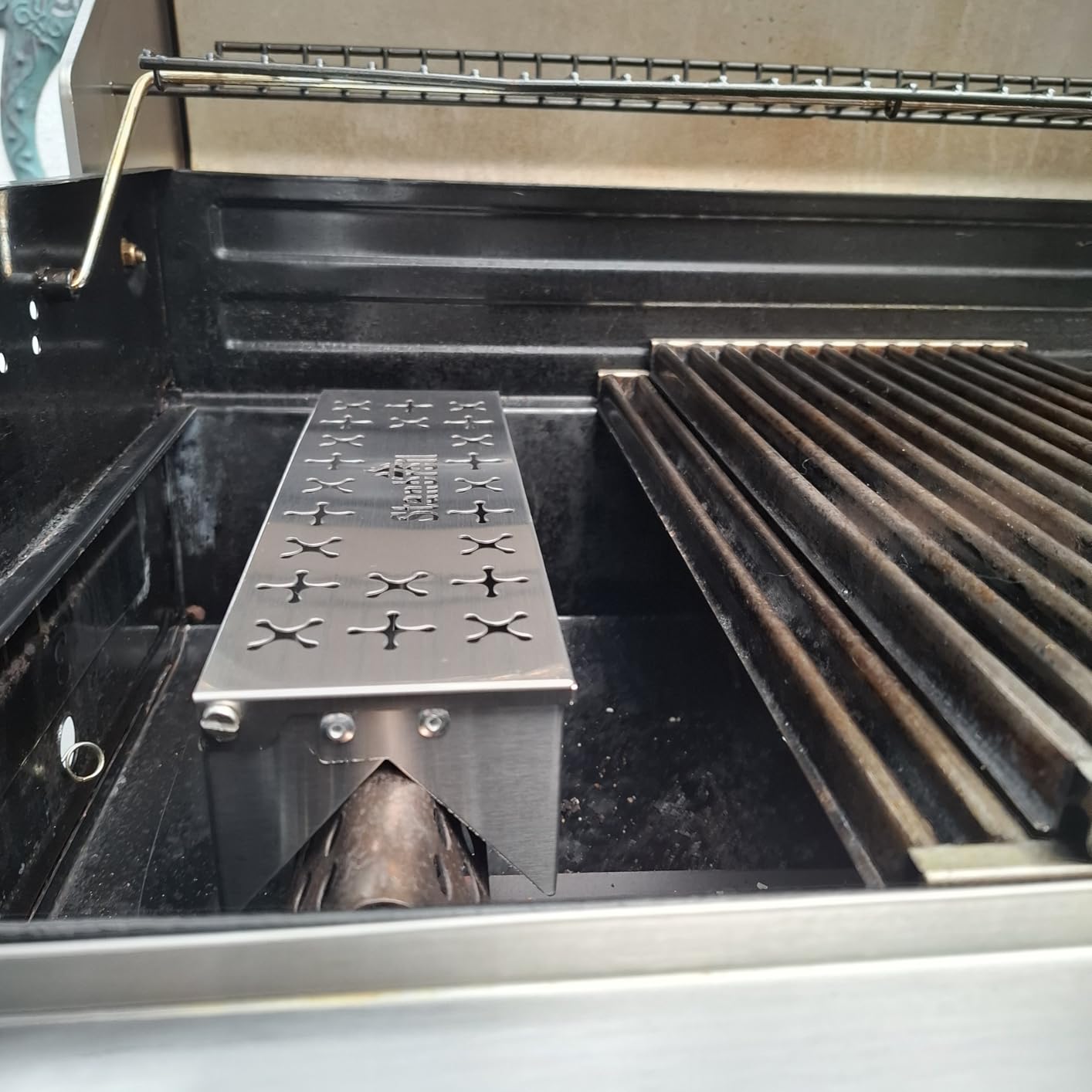 Stanbroil Stainless Steel Smoker Box Gas Grilling Wood Chip Smoking Box customer photo 2
