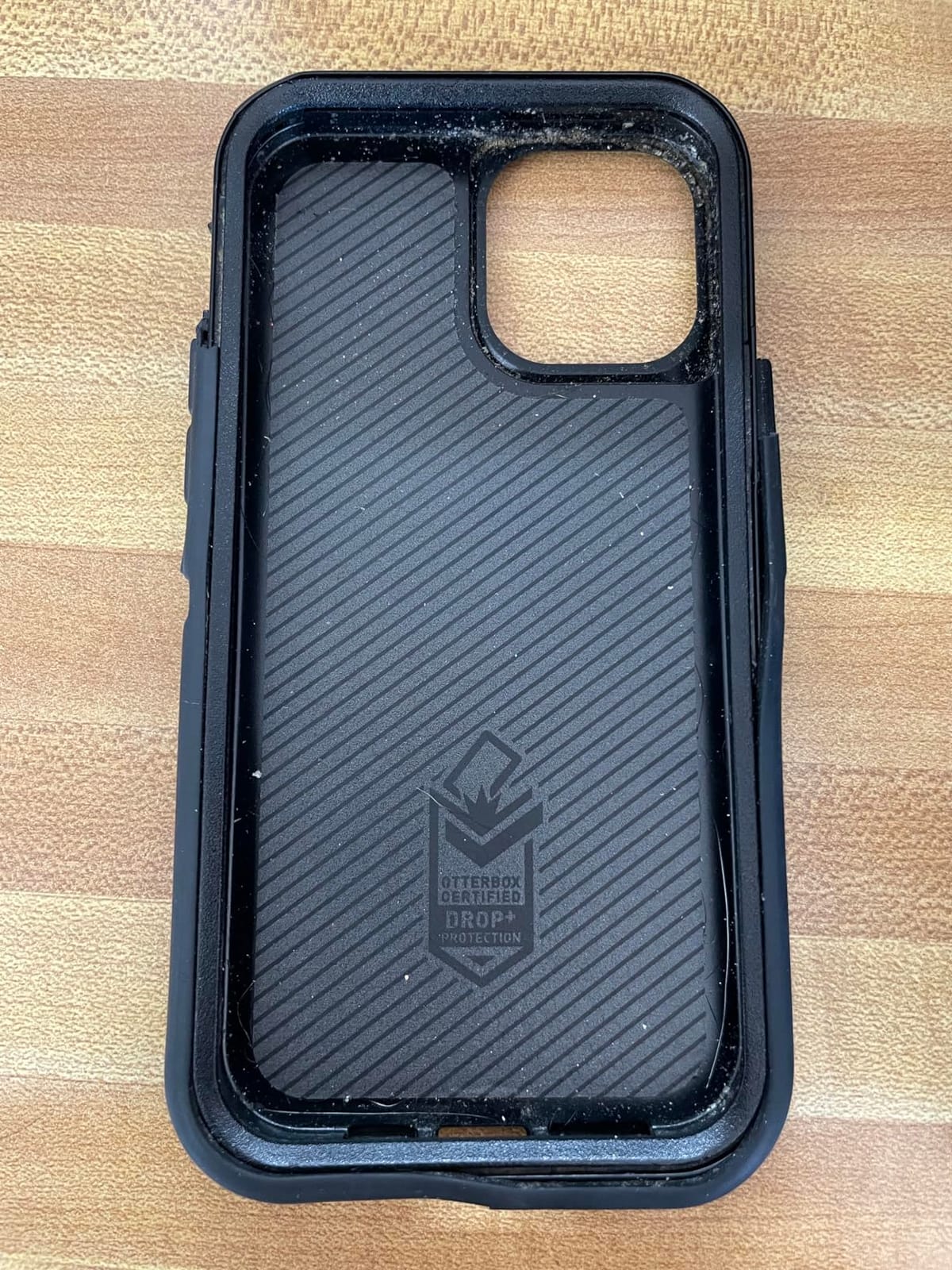 OtterBox iPhone 12 & iPhone 12 Pro Defender Series Case - Black customer photo 2