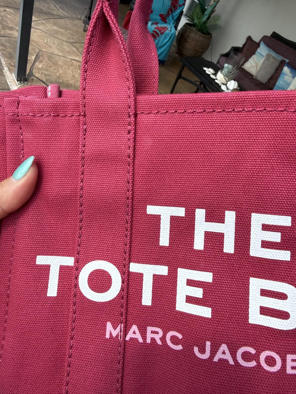 Marc Jacobs Women's The Canvas Small Tote Bag customer photo 1