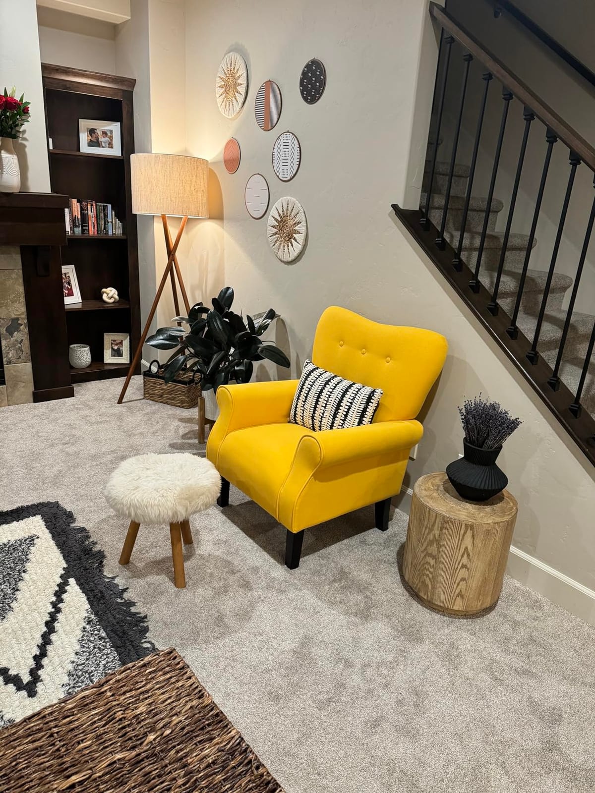 BELLEZE Modern Accent Chair, High Back Armchair, Upholstered Wingback Side Chair, Padded Single Sofa with Wooden Legs for Living Room, Bedroom - Gray customer photo 1