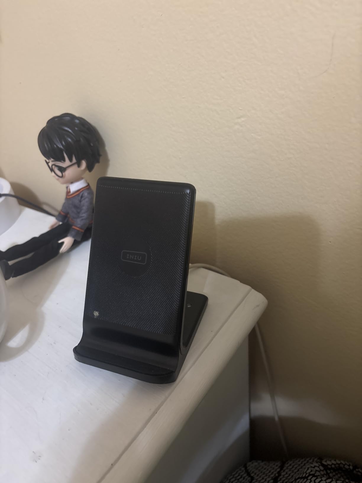 INIU Wireless Charger, 15W Fast Wireless Charging Phone Station with LED customer photo 2