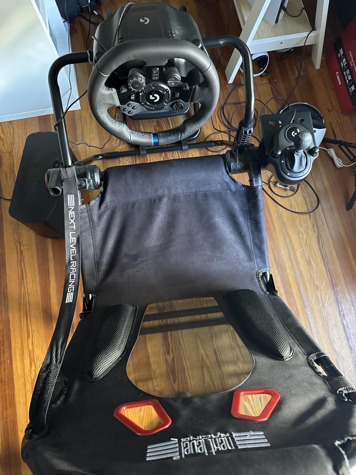 Next Level Racing GT Lite Foldable Simulator Cockpit (NLR-S021) customer photo 2
