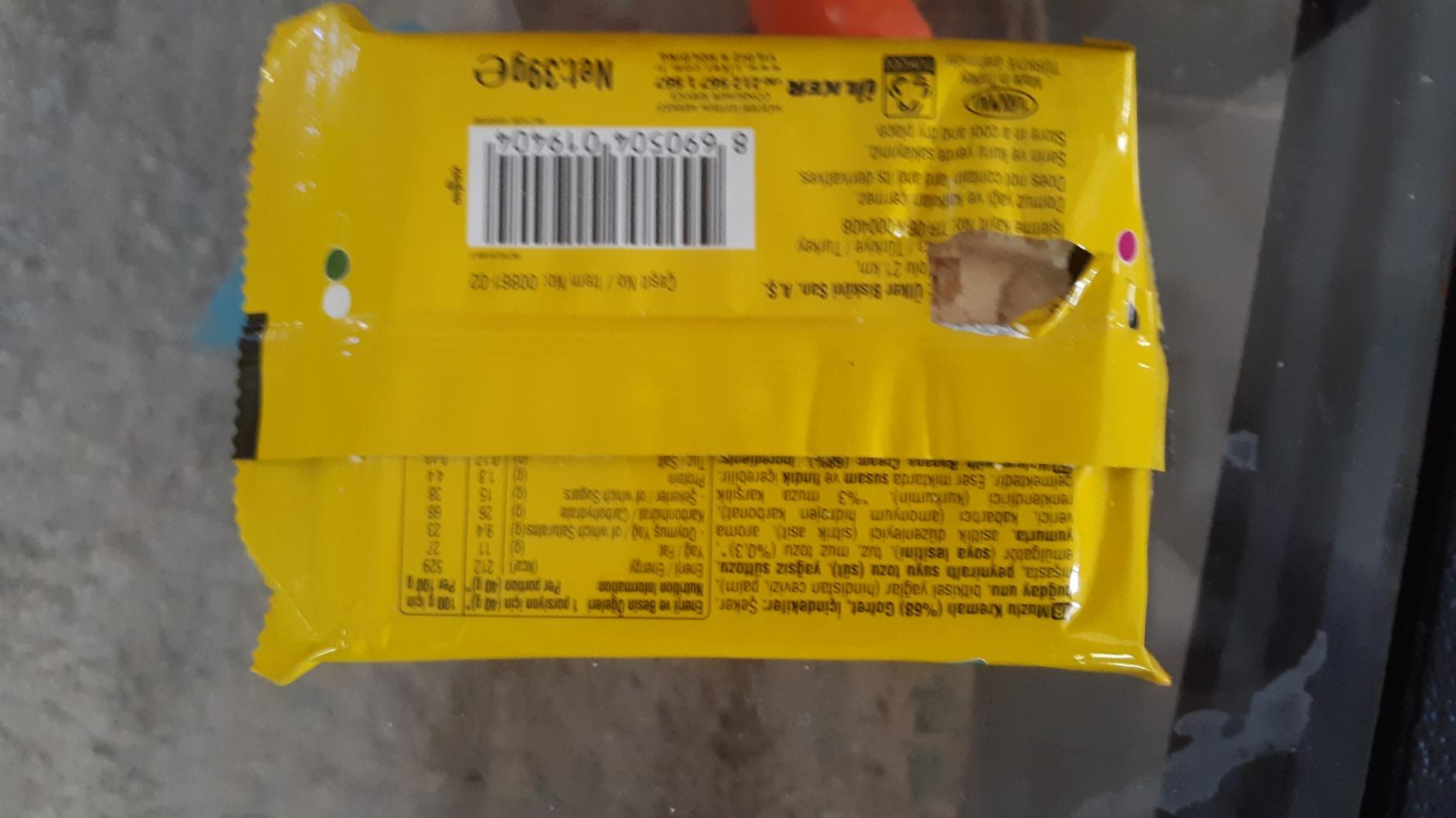 International Snack Box, Unique Experience with Universal Exotic Candies and Treats from around the World, Gift-Ready Foreign Foods in Packages Inspired by European, Japanese and Korean Cultures customer photo 1