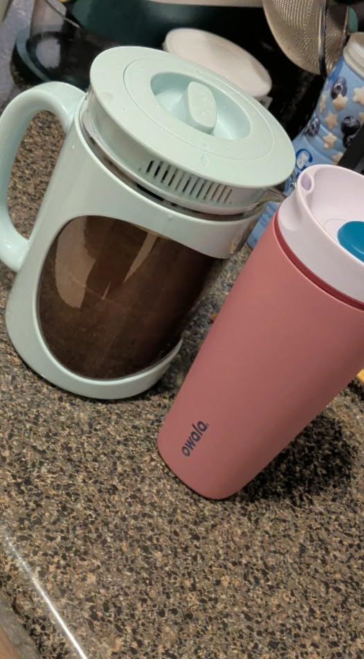 Primula Burke Deluxe Cold Brew Iced Coffee Maker, Comfort Grip Handle, Durable Glass Carafe, Removable Mesh Filter, Perfect 6 Cup Size, Dishwasher Safe, 1.6 qt, Aqua customer photo 2