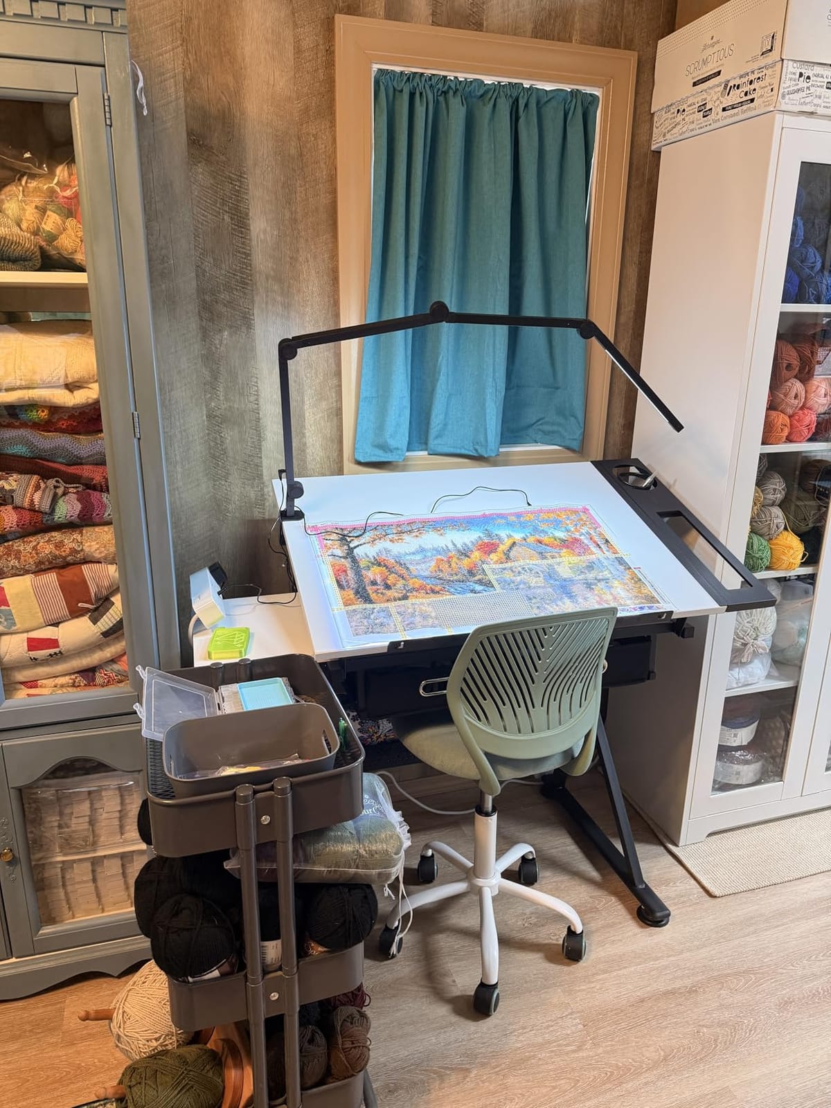 Yaheetech Adjustable Drafting Table Art Desk,Storage Drawers & Stool,Black customer photo 1