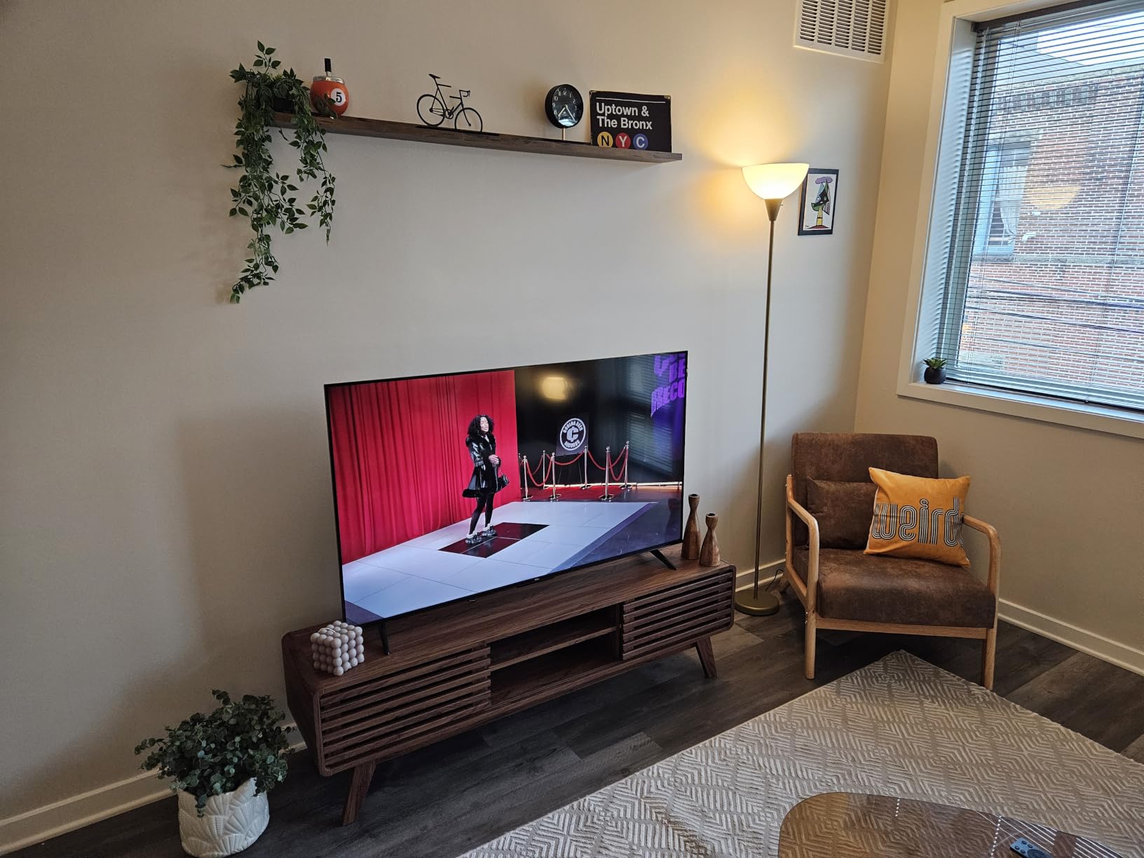 mopio Ensley TV Stand, Mid Century Modern for 55/60/65 inch TV, Farmhouse TV Stand, Entertainment Center with Storage, TV and Media Console for Living Room (Walnut, 59 inch Low) customer photo 1