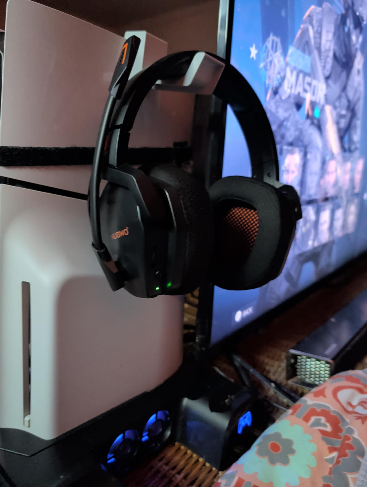 NUBWO Wireless Gaming Headset with Mic for Ps5 Ps4 PC, Zero Interference, 100-Hour Battery All-Day Play, 23ms Sync​ for Fortnite & Call of Duty/FPS Gamers, Triple Mode All Devices Compatible - Orange customer photo 1