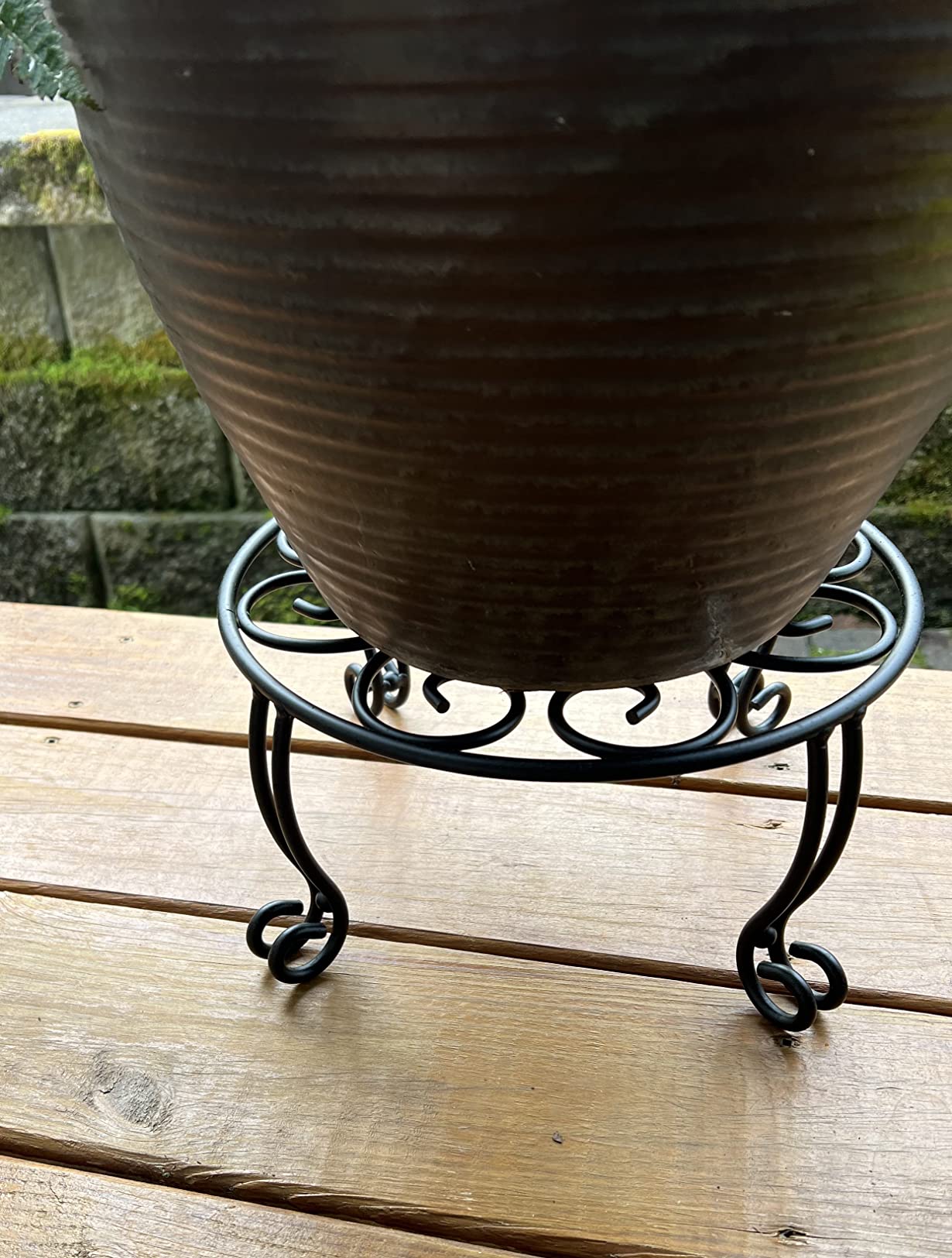 Metal Outdoor Plant Stand 11.8IN Diameter Heavy Duty Plant Pot Stands for Indoor Round Flower Pot Support Rack Set of 2,Black customer photo 2