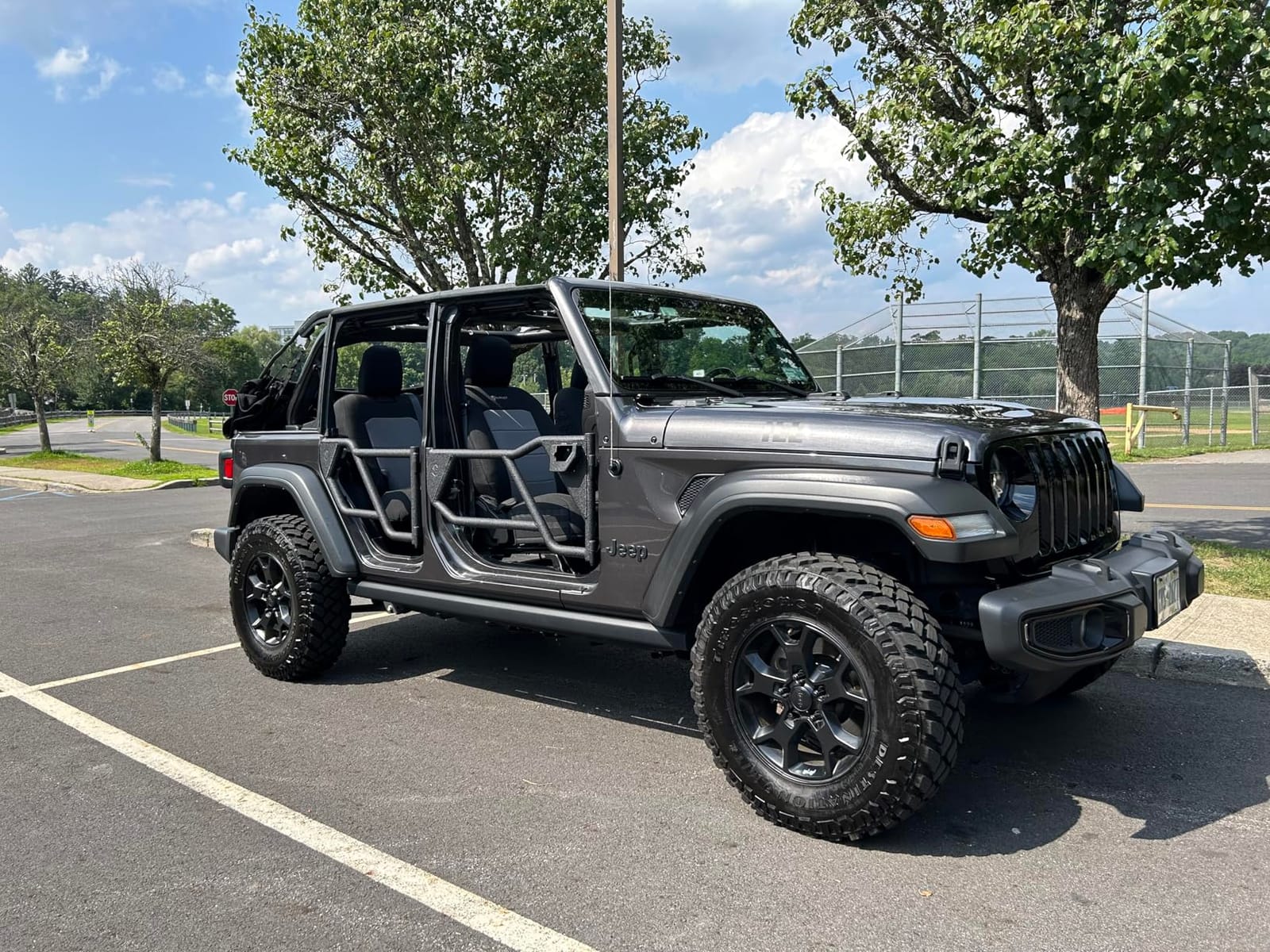 Tyger Auto TG-DR4J62758 Tubular Doors Compatible with 2018-2026 Jeep Wrangler JL 4-Doors (Not JK); 2020-2026 Gladiator JT | Textured Black | Mirror Mount | Front & Rear Door Set customer photo 1
