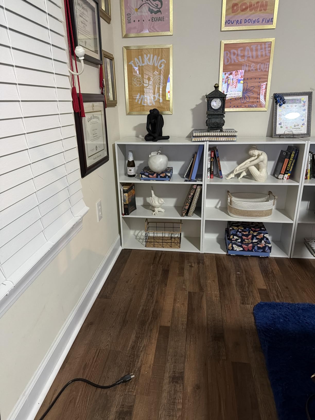 Furinno PASIR Book Shelf, 3-Tier Bookshelf, Storage Shelves Bookcase, 9.7 x 23.7 x 31.5, for Living Room, Bedroom, Home Office, Plain White customer photo 1