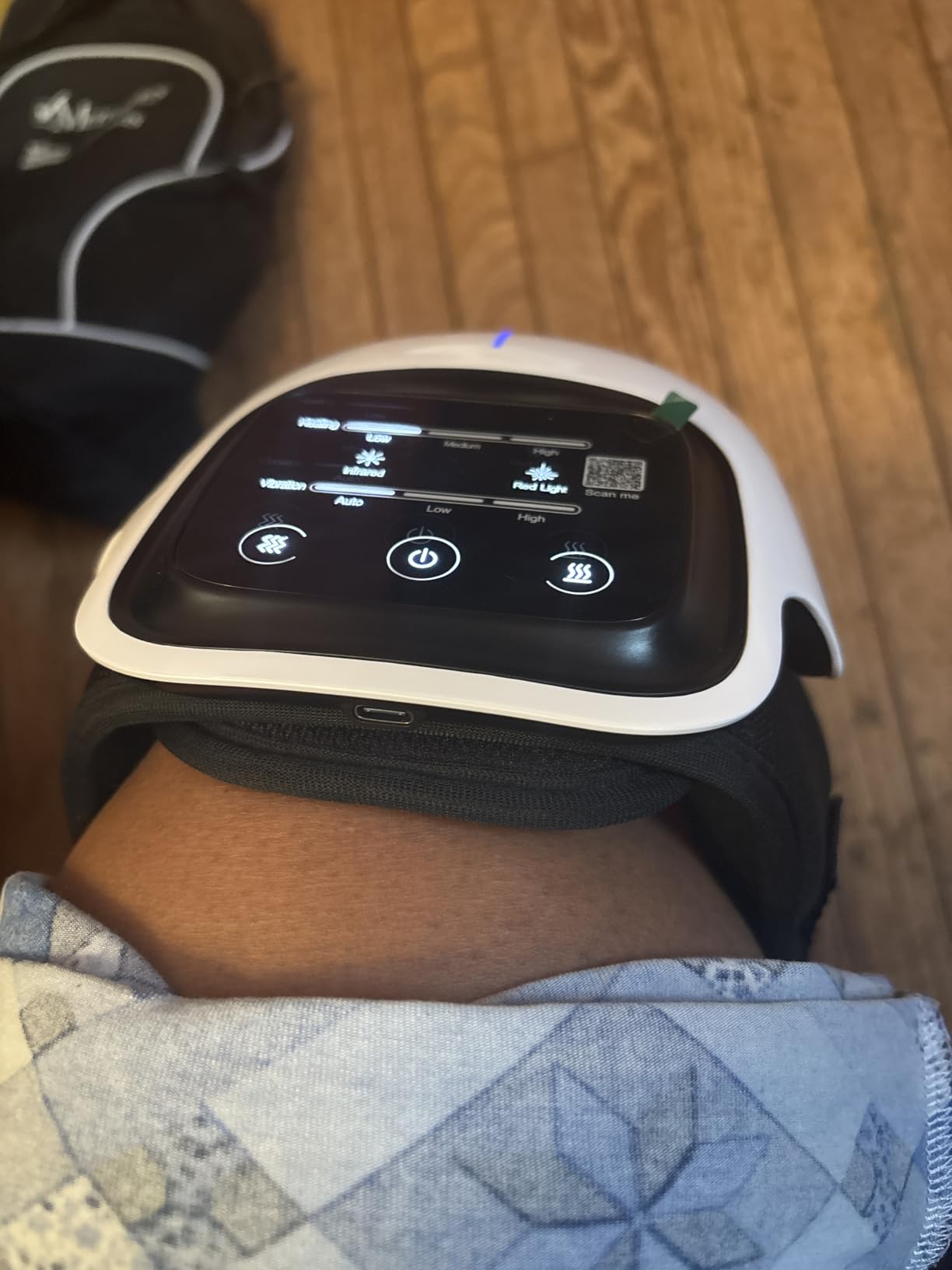 Knee Massager Smart for Pain Relief with Heat and Red Light Therapy, 2026 Updated Edition, Relax Tight Muscles, Ideal Gift for Men & Women, FSA-HSA Eligible customer photo 1