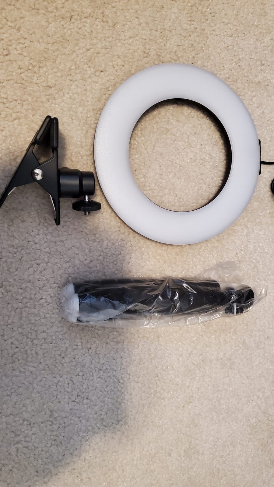 Video Conference Lighting Kit, Ring Light Clip on Laptop Monitor with 5 Dimmable Color & 5 Brightness Level for Webcam Lighting/Zoom Lighting/Remote Working/Self Broadcasting and Live Streaming, etc. customer photo 2