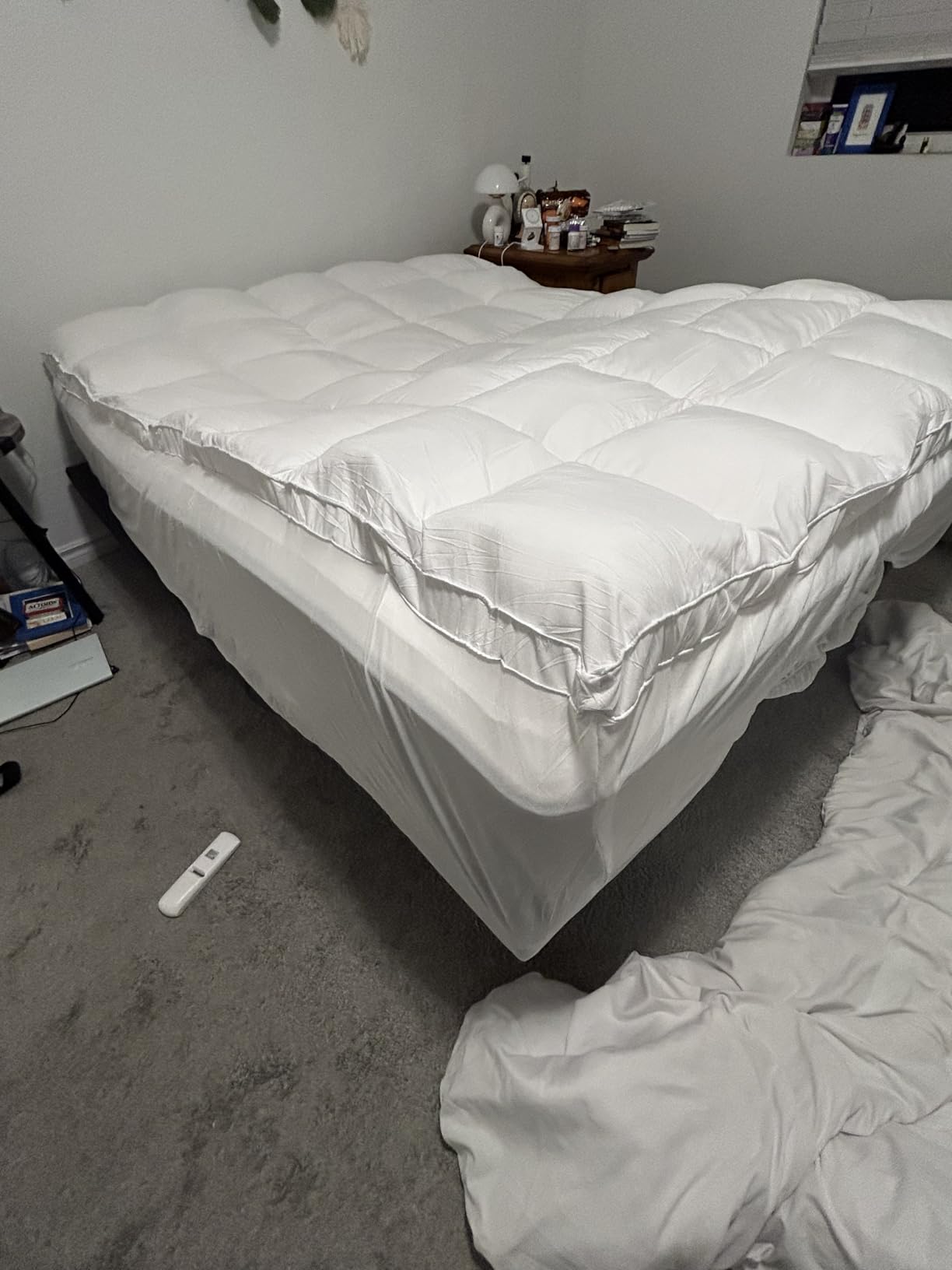ELEMUSE Queen Mattress Topper, Extra Thick Pillow Top Mattress Pad Cover | Plush soft breathable bed topper for back pain relief, with elastic deep pocket and overfilled down alternative filling customer photo 2