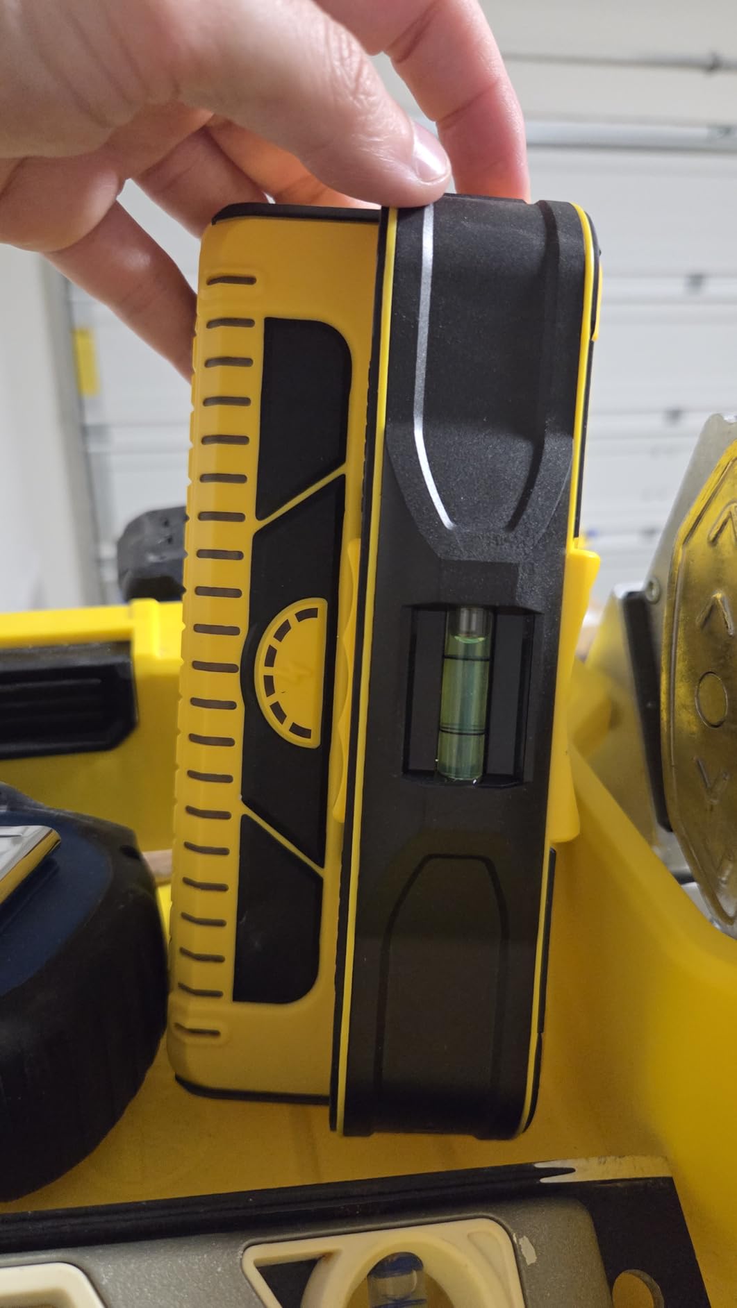 Franklin Sensors ProSensor M210 13-Sensor Stud Finder, Live Wire Detection customer photo 2