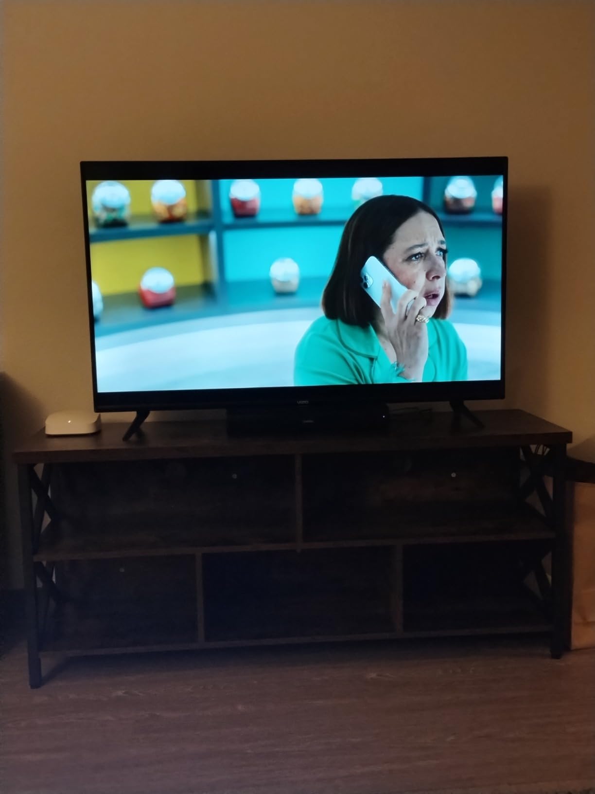 VIZIO 43-Inch V-Series 4K UHD LED Smart TV with Voice Remote, Dolby Vision, HDR10+, Alexa Compatibility, V435-J01, 2022 Model customer photo 2