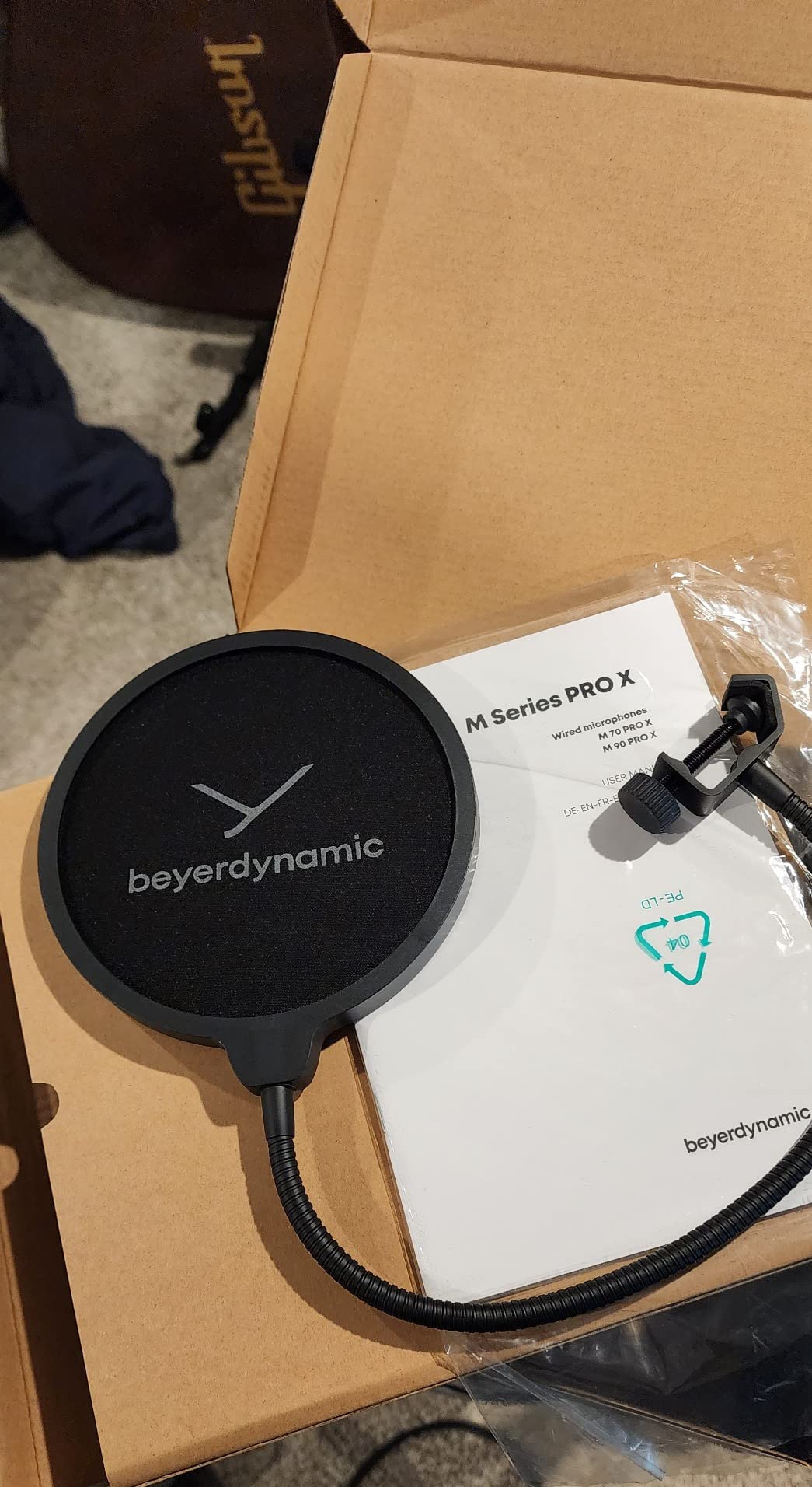 beyerdynamic M 70 Pro X Dynamic Broadcast Microphone, Streaming & Podcast customer photo 1