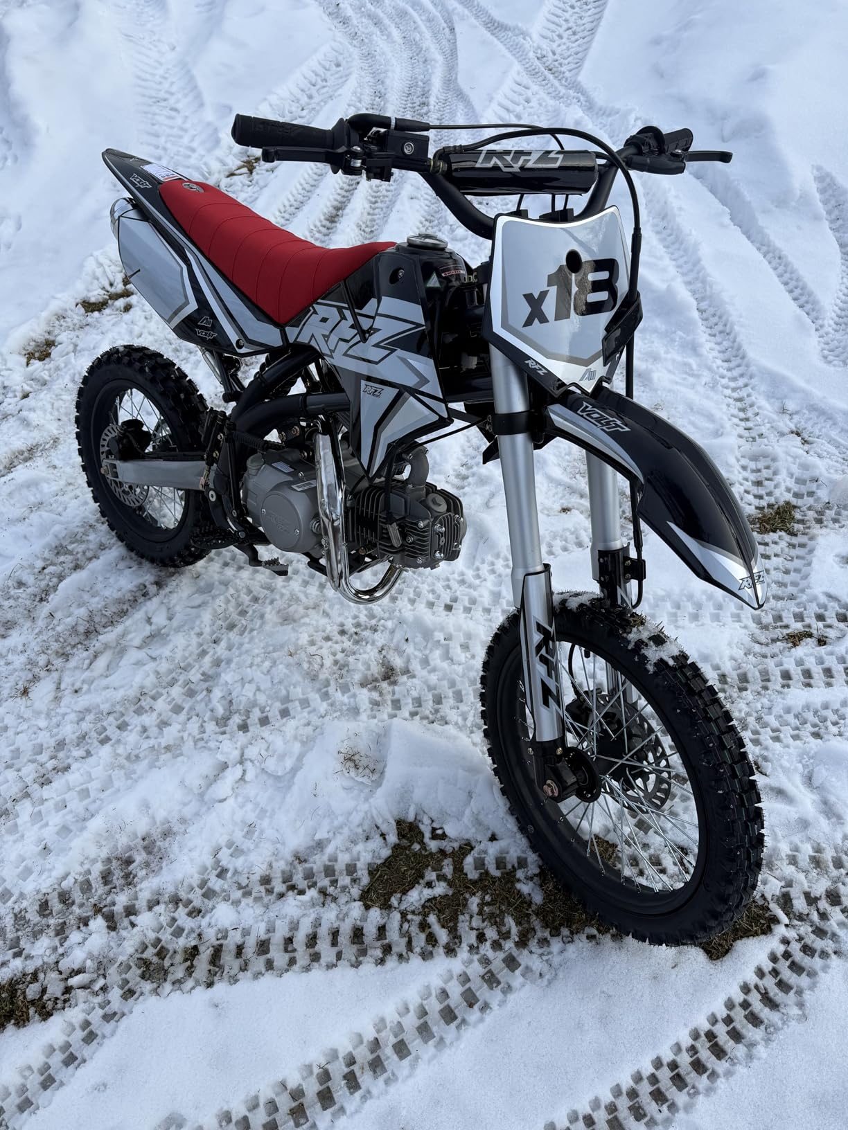 HHH DB X18 125CC Dirtbike Apollo RFZ Racing Gas Dirt Bike with Twin Spare Heave Duty Steel Frame Big Tires 17/14 inch 4 Speed Dirtbike for Youth Adult Vitacci Dirtbike customer photo 1