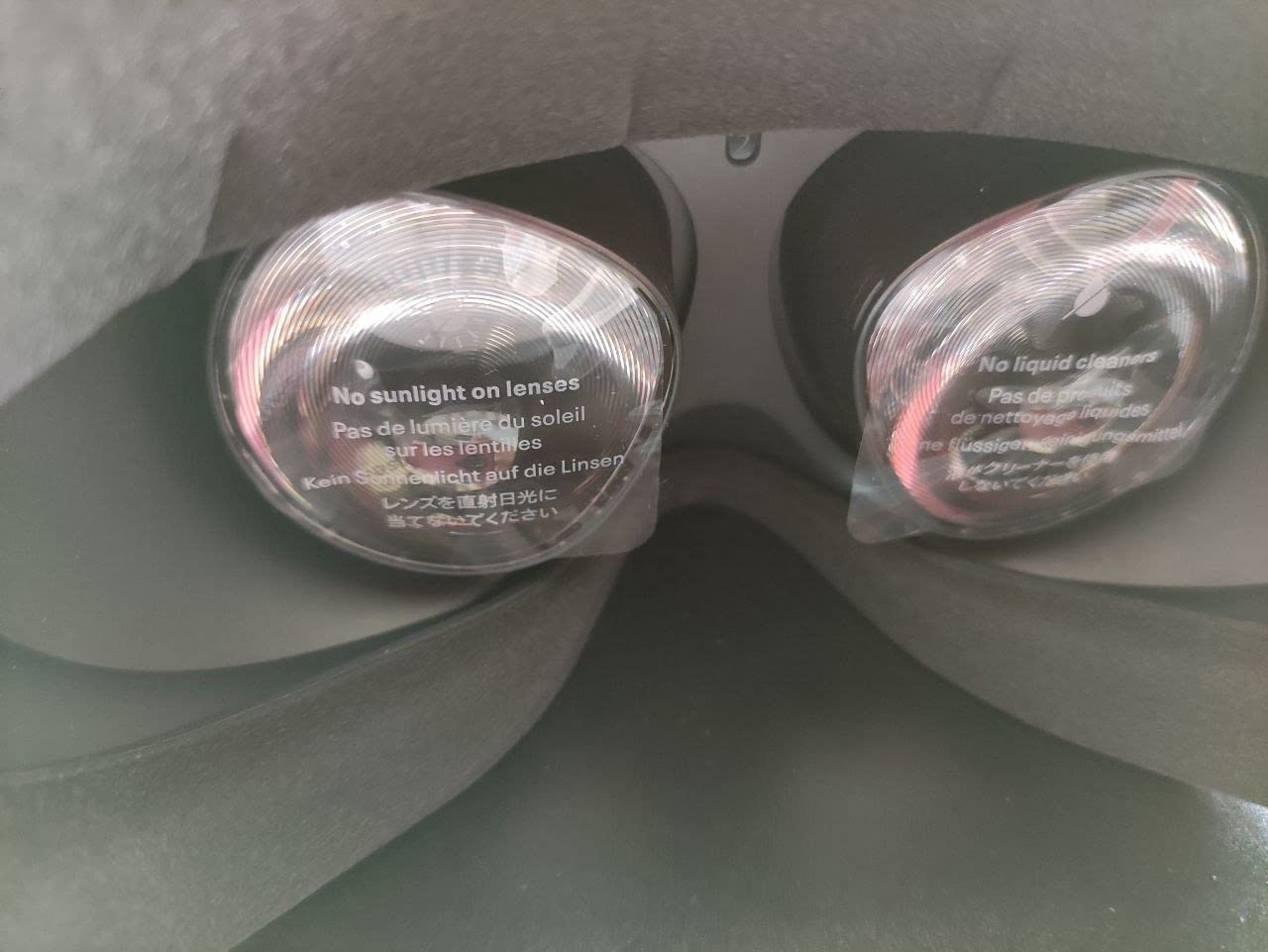 Meta Quest 2 — Advanced All-In-One Virtual Reality Headset — 128 GB customer photo 2
