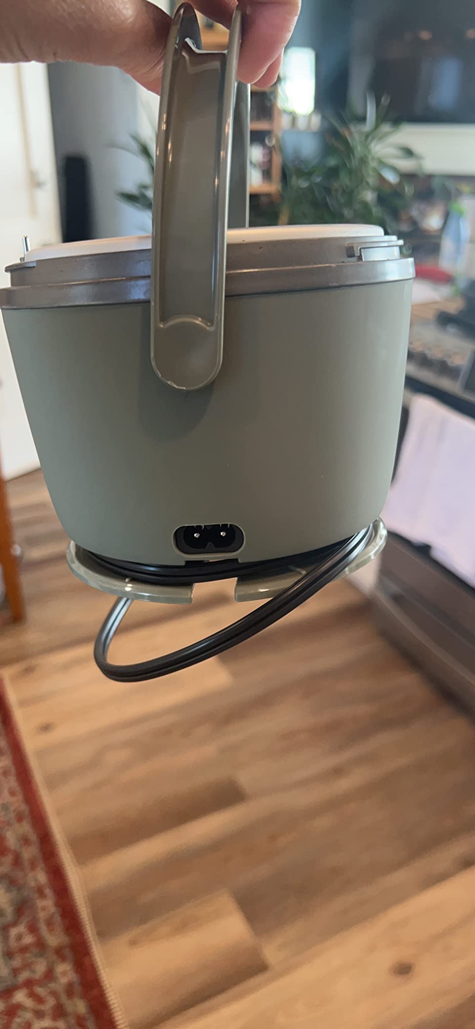 Crock-Pot Electric Lunch Box, Portable Food Warmer for Travel, Car, On-the-Go, 20-Ounce, Blush Pink | Keeps Food Warm & Spill-Free | Dishwasher-Safe | Gifts for Women customer photo 1