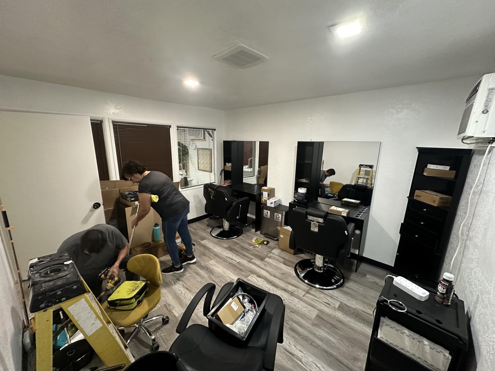 OmySalon Barber Station with Mirror, Hair Salon Station for Hair Stylist, Wall Mount Salon Beauty Spa Equipment with 3 Hair Dryer Holders & Open Shelves, 2 Drawers, 1 Storage Cabinet, Black customer photo 2