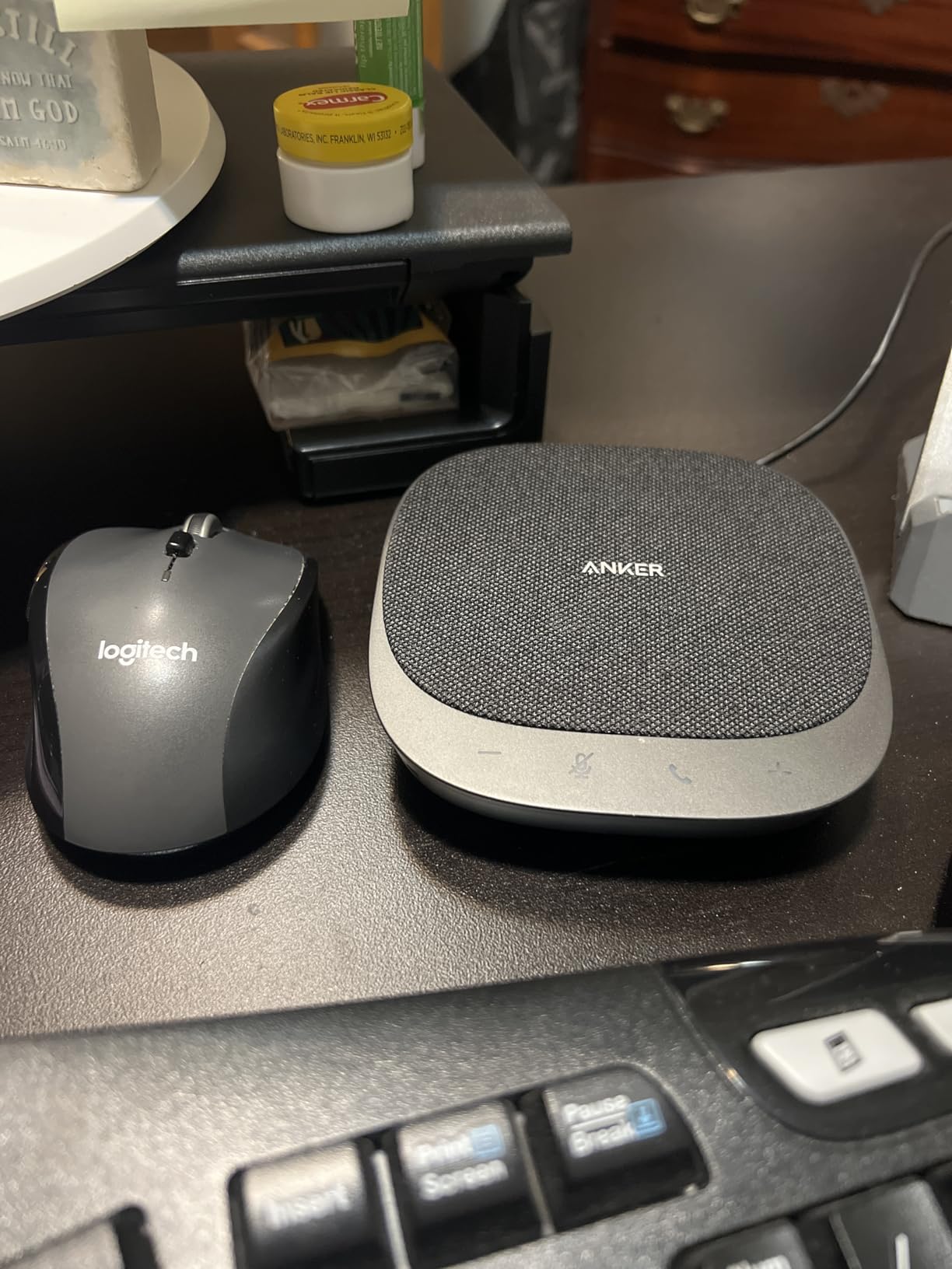 Anker PowerConf S330 USB Speakerphone for Home Office, Plug and Play customer photo 1