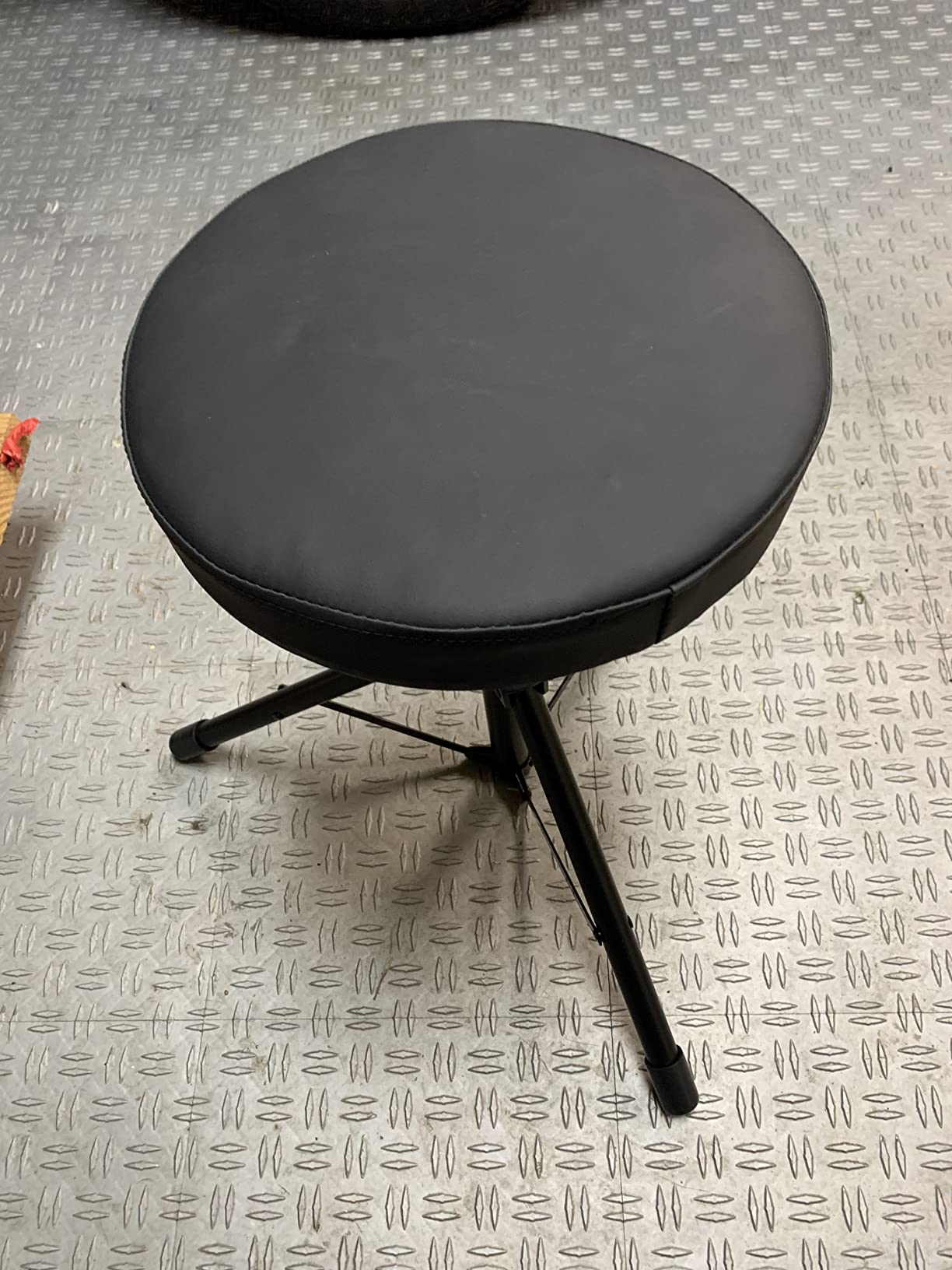 EASTROCK Drum Throne,Padded Drum Seat Drumming Stools with Anti-Slip Feet for Adults and Kids Drummers (Dark Black) customer photo 2