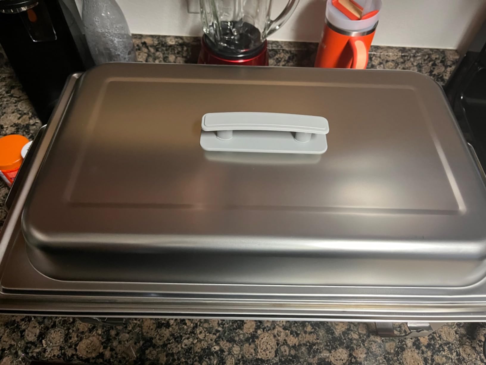 Alpha Living 4 Pack Chafing Dish Full Set – Stainless Steel Catering Chafer with Lids, Pans & Fuel Holders – Buffet Food Warmers for Parties, Events & Weddings – Alpine Gray Handles customer photo 1
