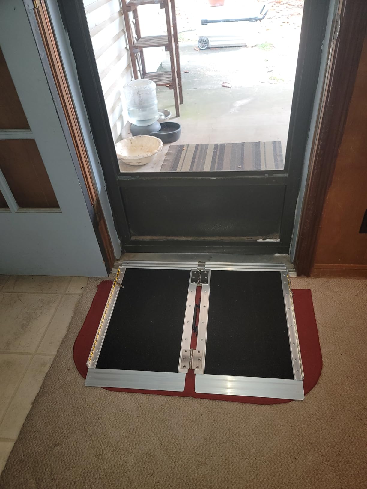 FACHNUO 6FT Portable Wheelchair Ramp for Home Steps, with Support Legs customer photo 2