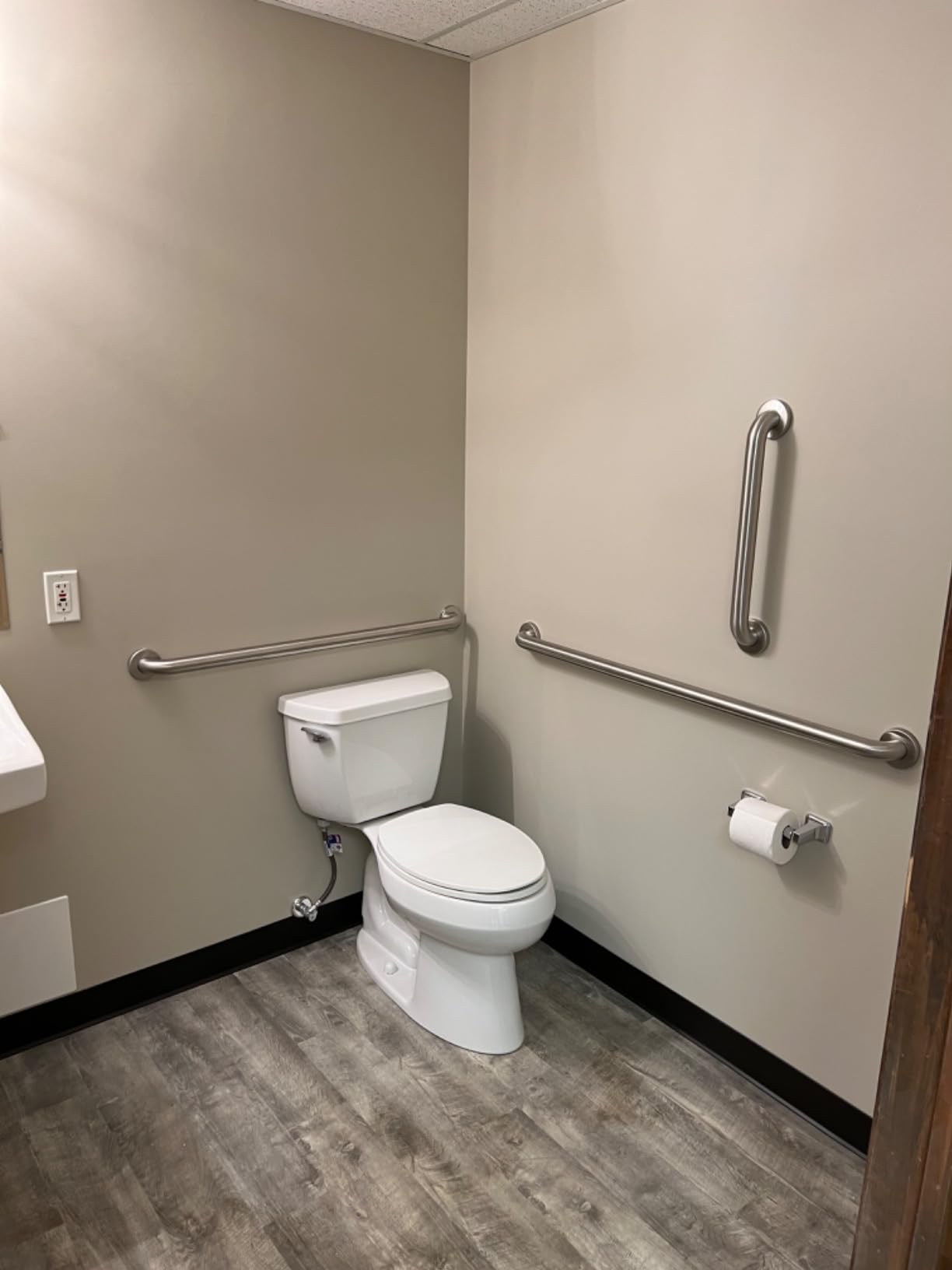 Prestige Commercial Grab Bar Bundle 3-Pack 1.5in Dia 18/36/42in ADA customer photo 2