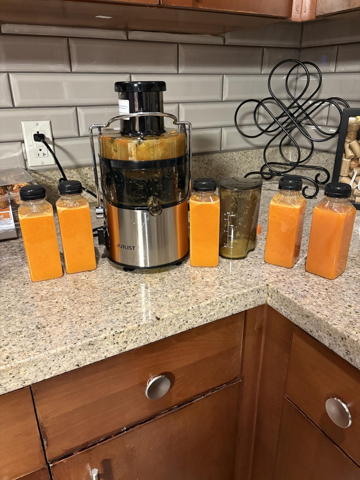 Juicer Machines, Juilist 3