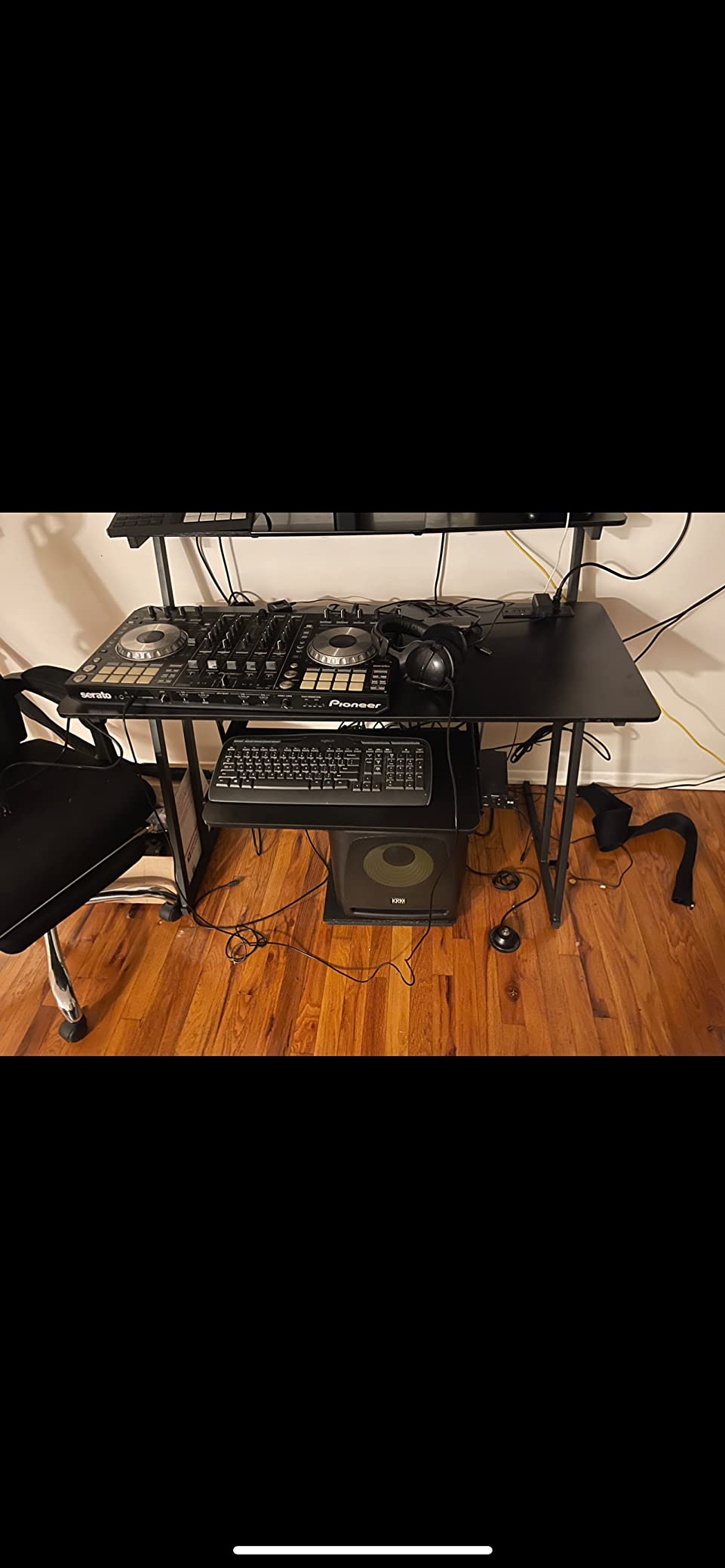 Armocity Music Studio Desk Production Workstation - Recording Studio Desk customer photo 1