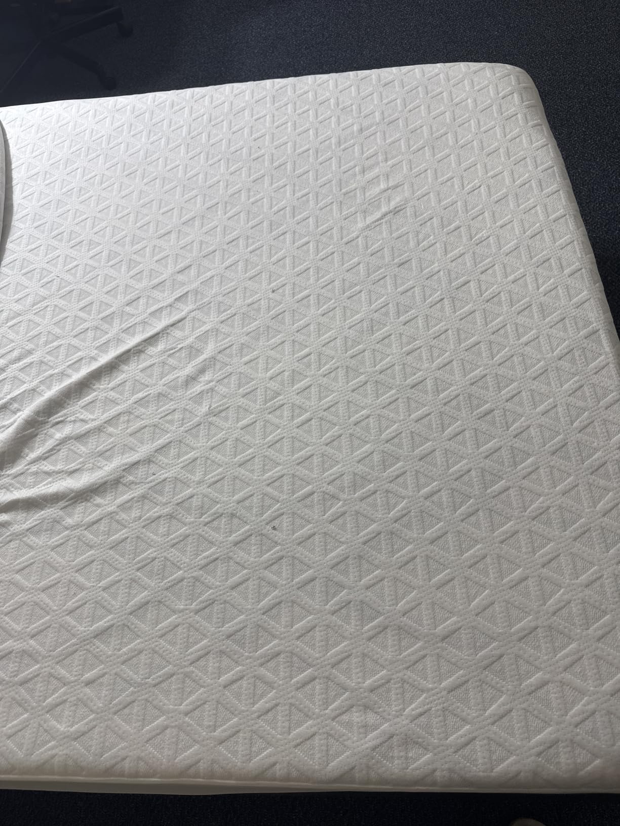 Premium Waterproof Mattress Protector Queen Size, Noiseless Deep Pocket customer photo 2