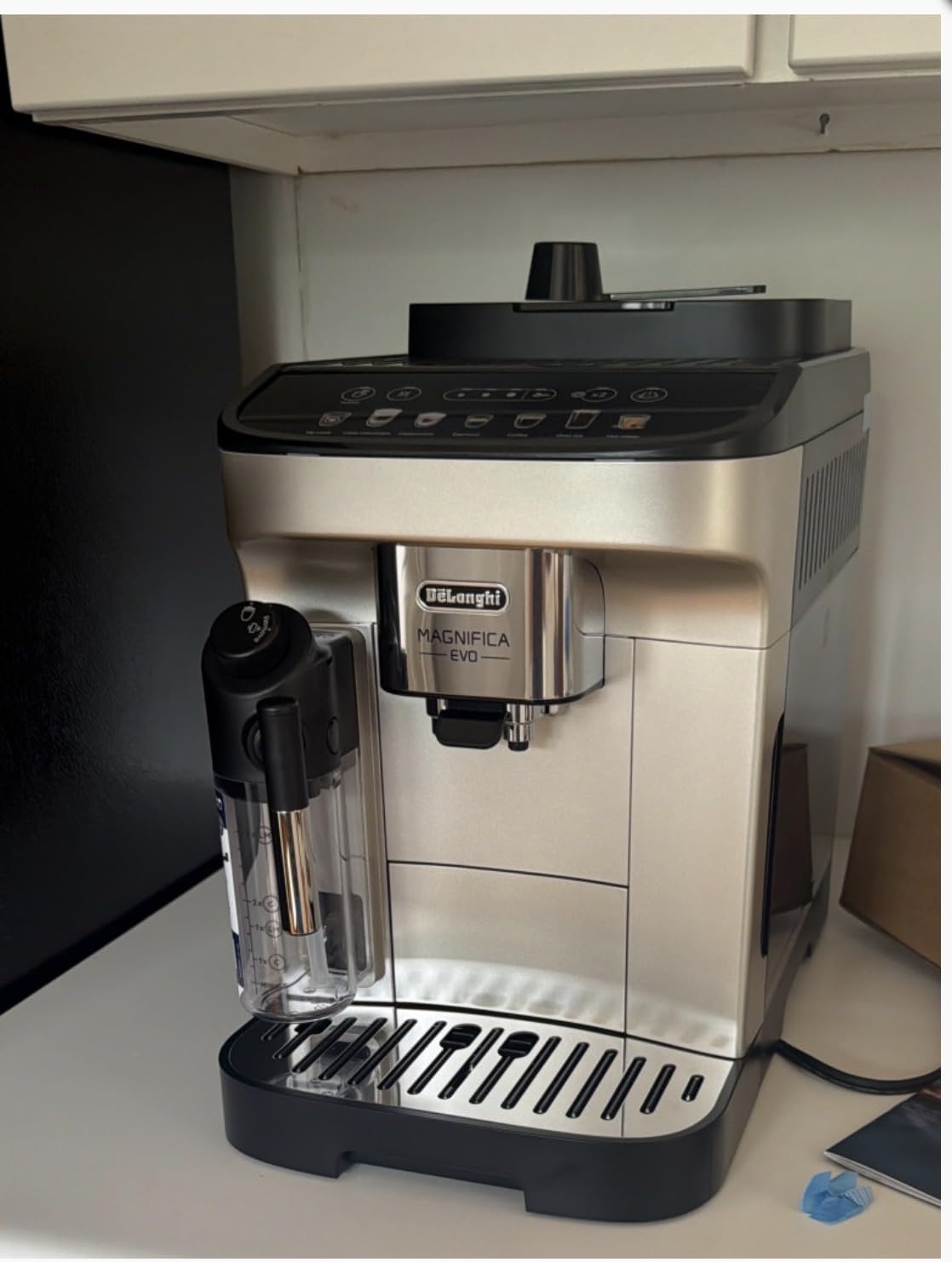 De'Longhi Magnifica Evo Automatic Espresso Machine, Milk Frother, Silver | #1 Worldwide Espresso Machine Maker, 7 One-Touch Recipes, Frother, Built-In Grinder, Craft Personalized Signature Drink customer photo 2