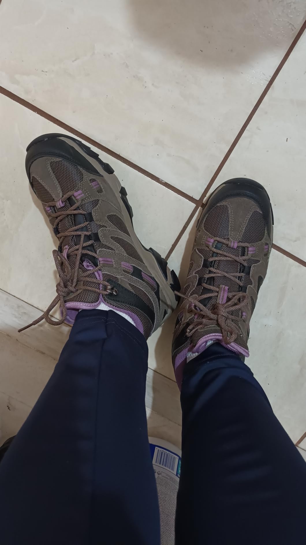 HI-TEC Apex Lite Mid WP Waterproof Hiking Boots for Women, Lightweight Outdoor and Trail Shoes customer photo 2